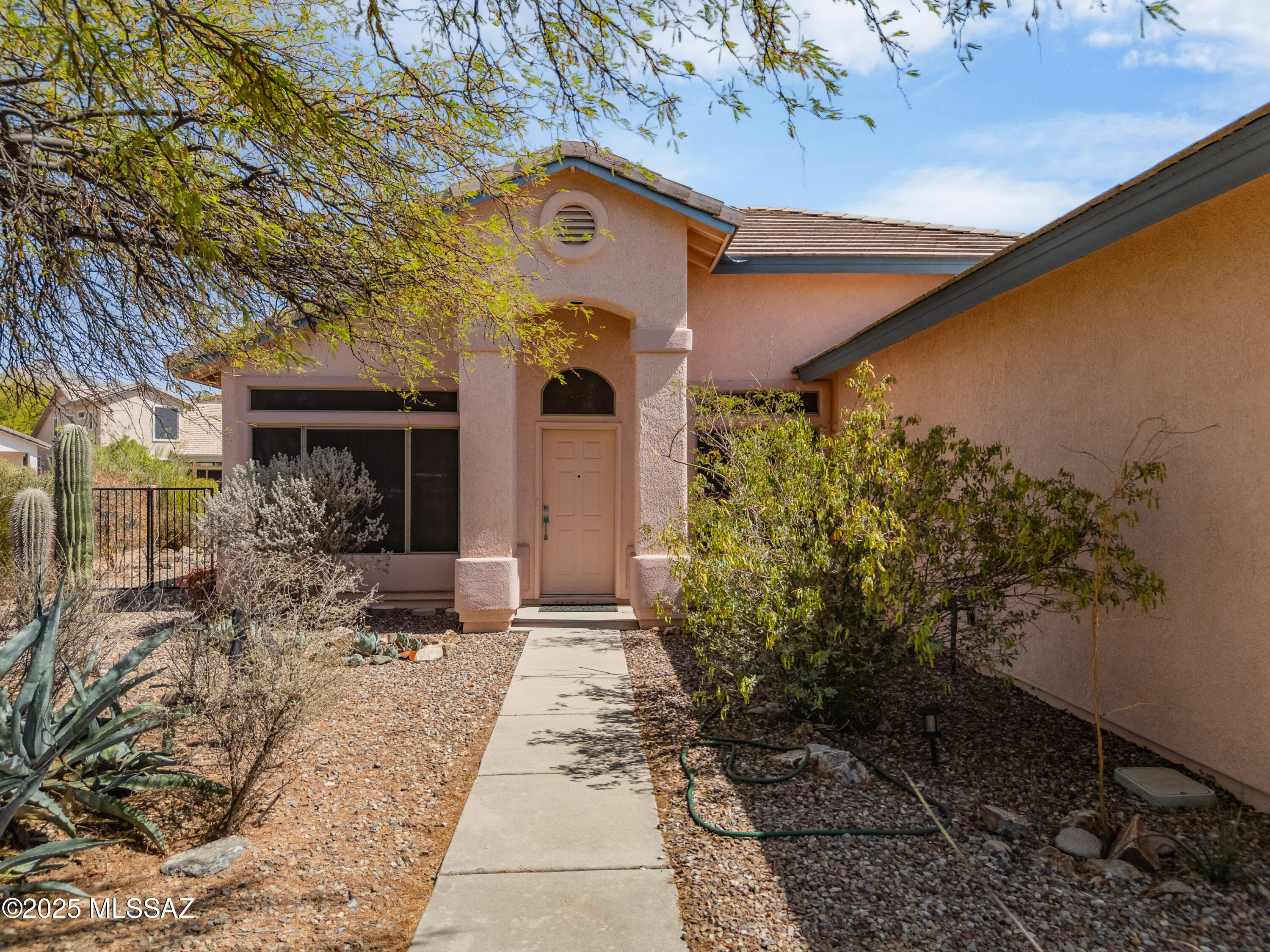 1797 W Naranja Drive