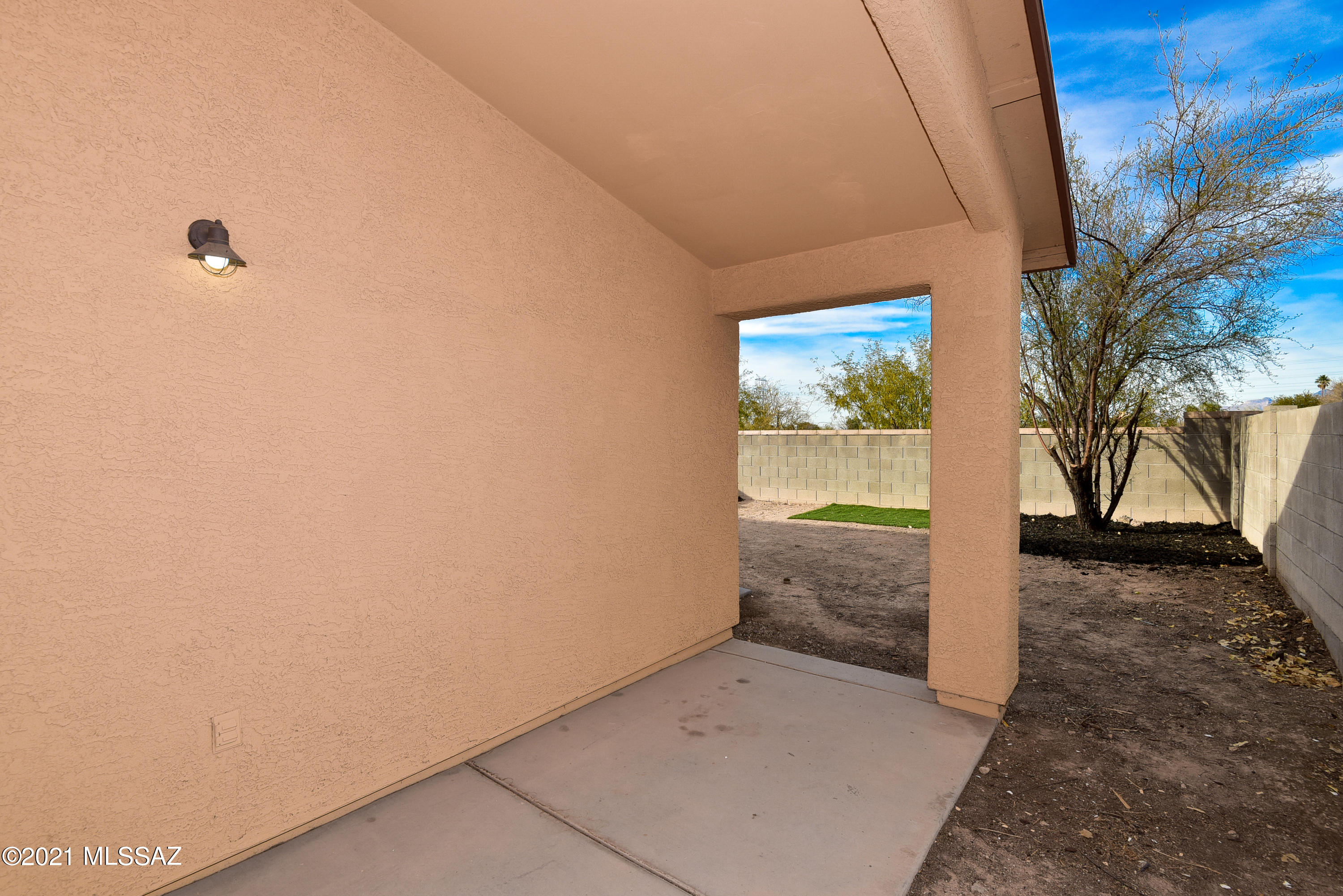 Tres Pueblos - Residential