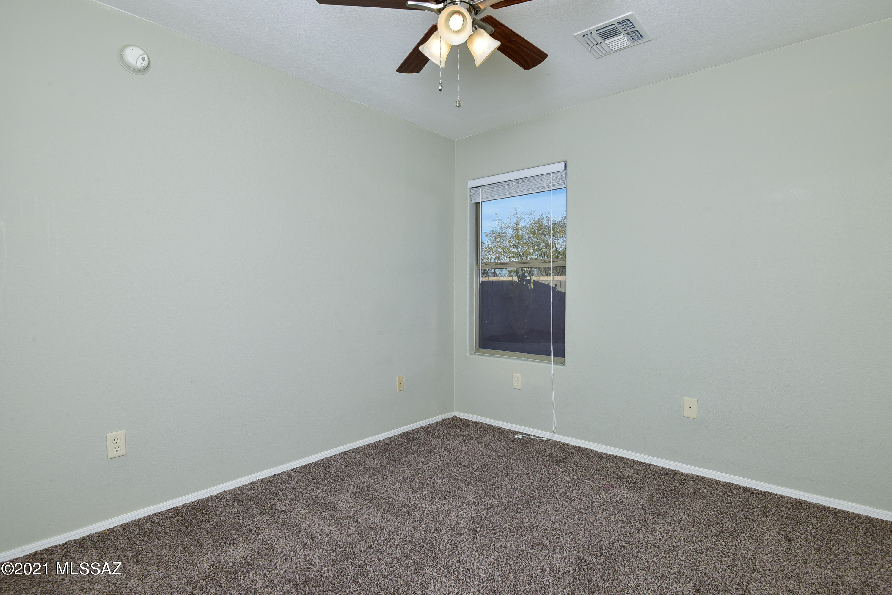 Tres Pueblos - Residential