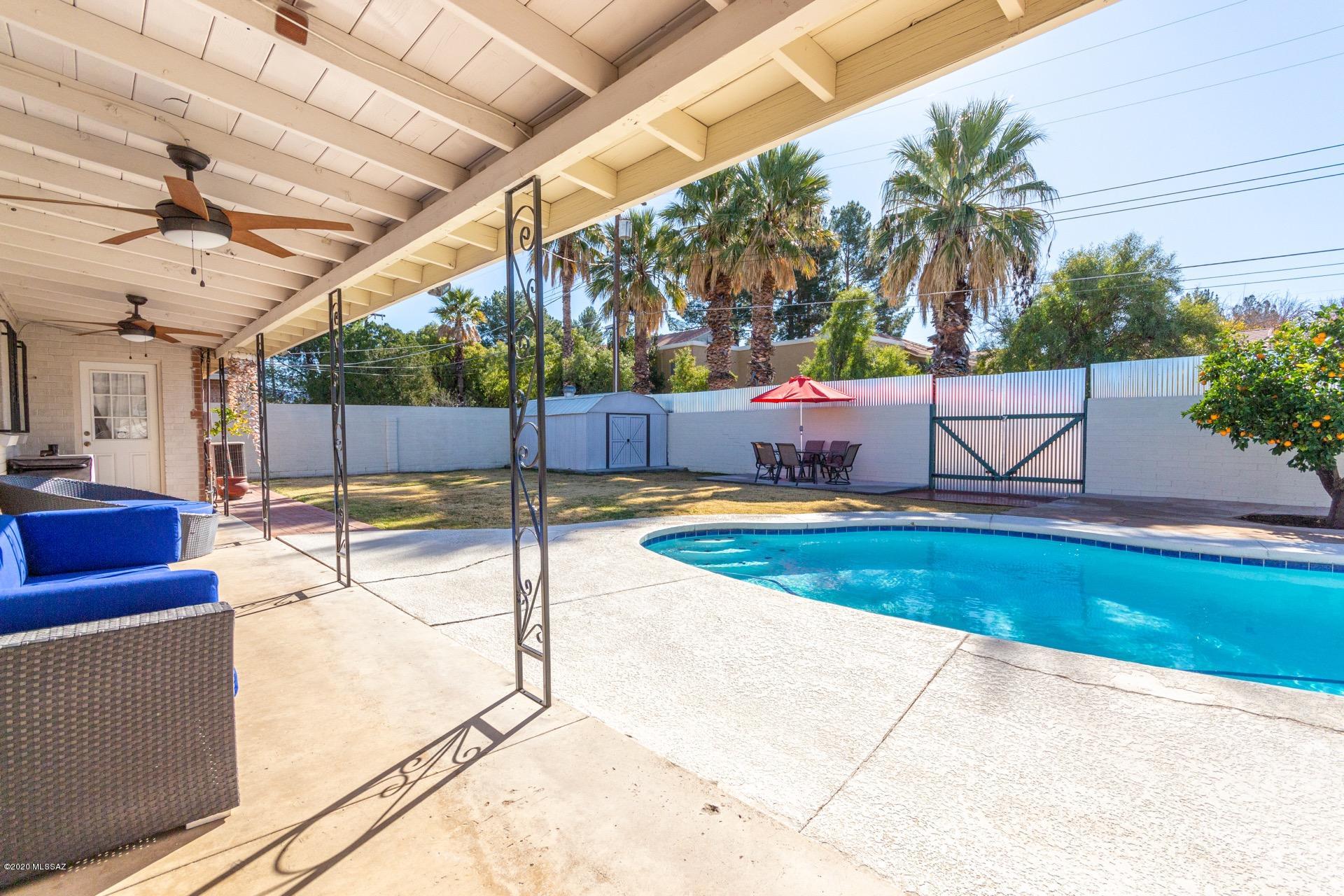 Casa Loma Estates - Residential