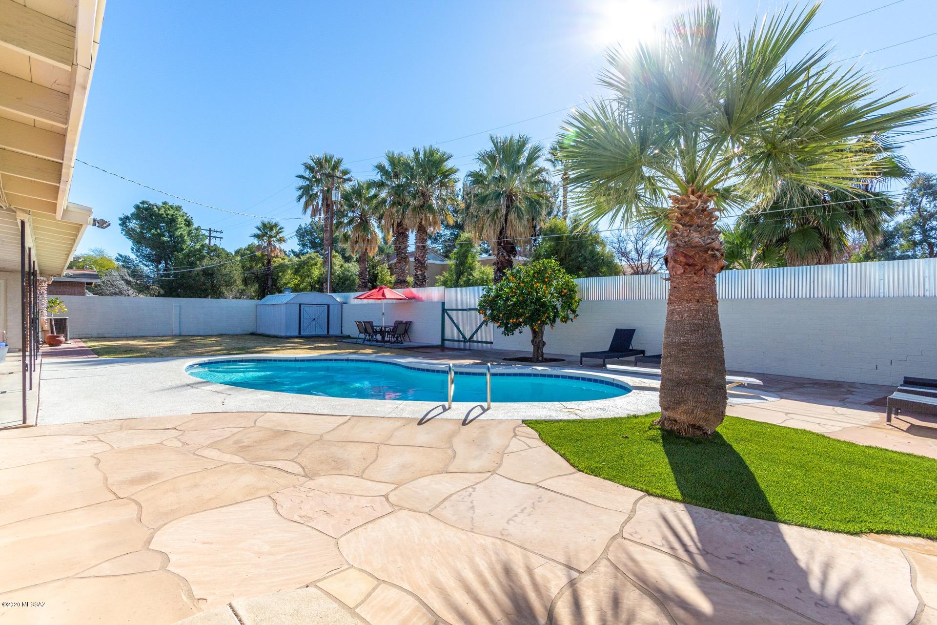 Casa Loma Estates - Residential