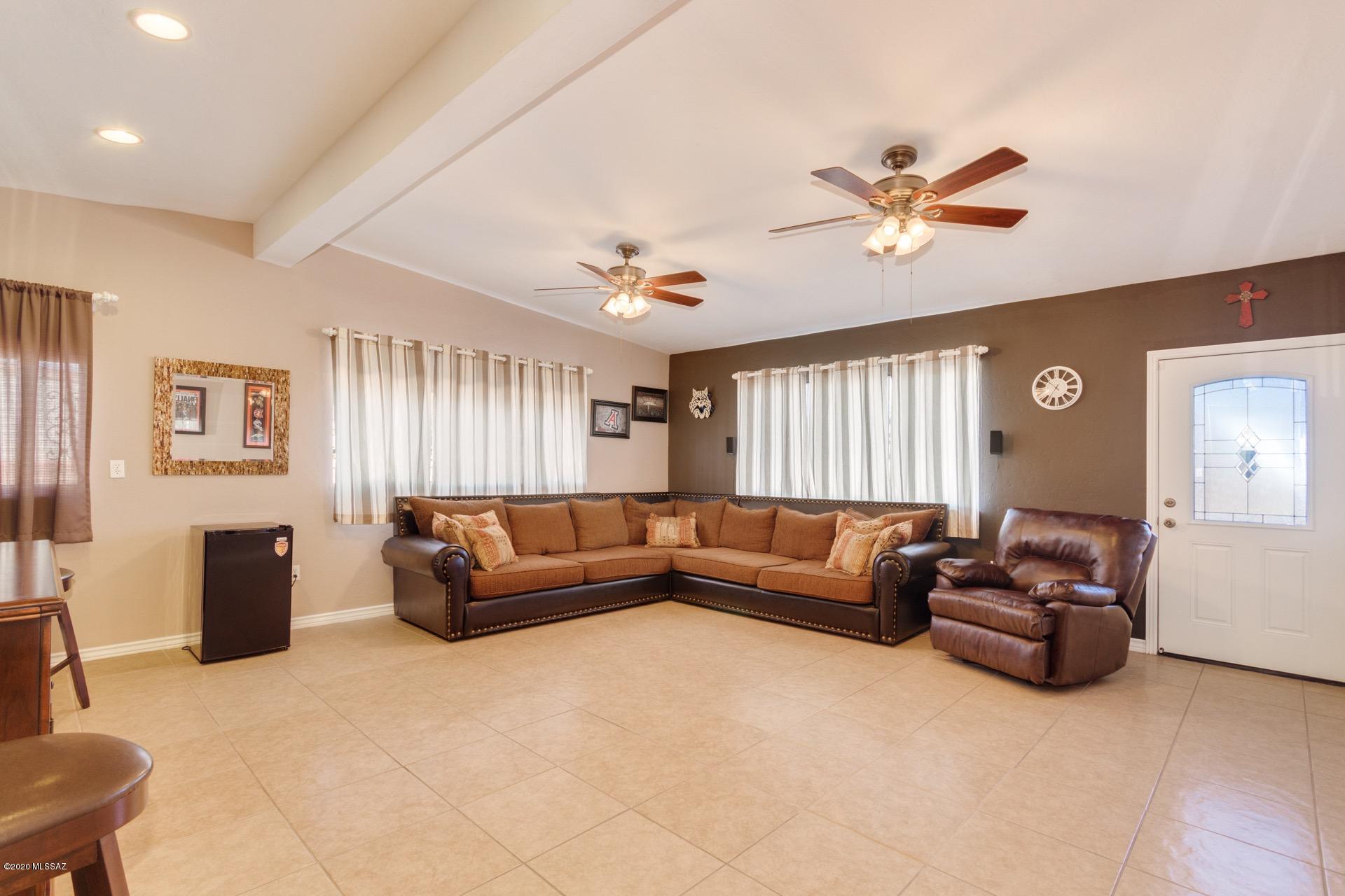 Casa Loma Estates - Residential