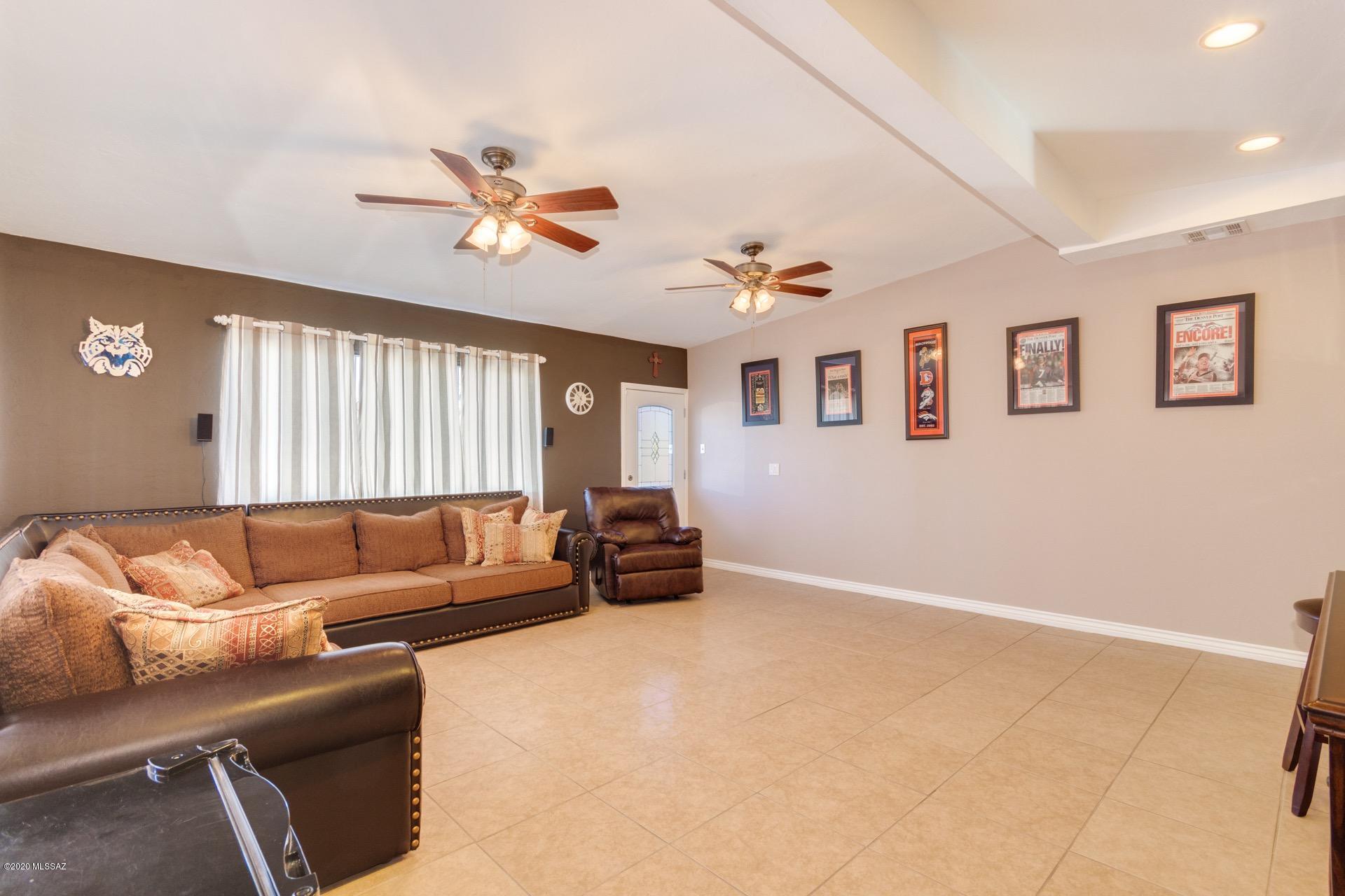 Casa Loma Estates - Residential