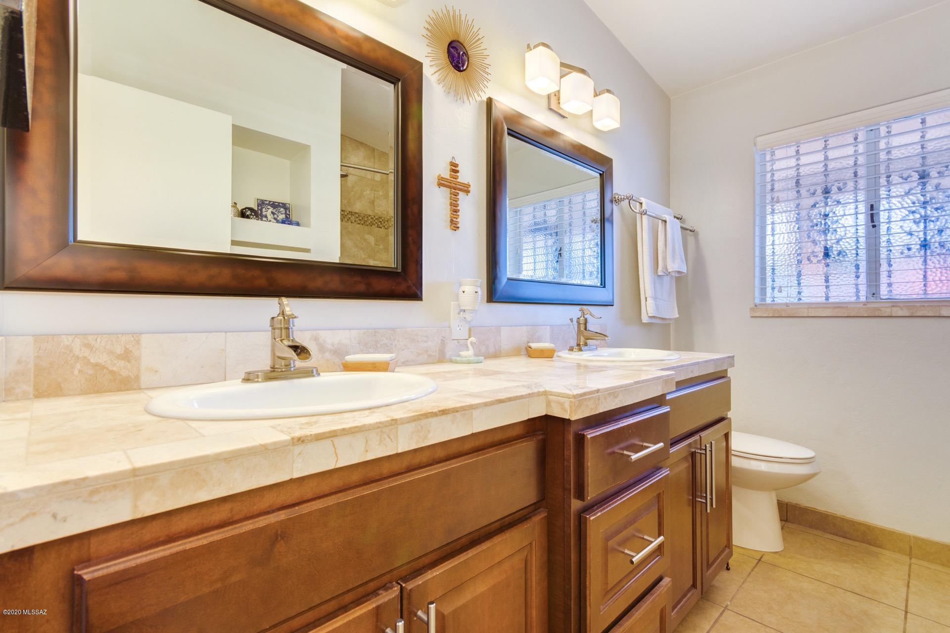 Casa Loma Estates - Residential