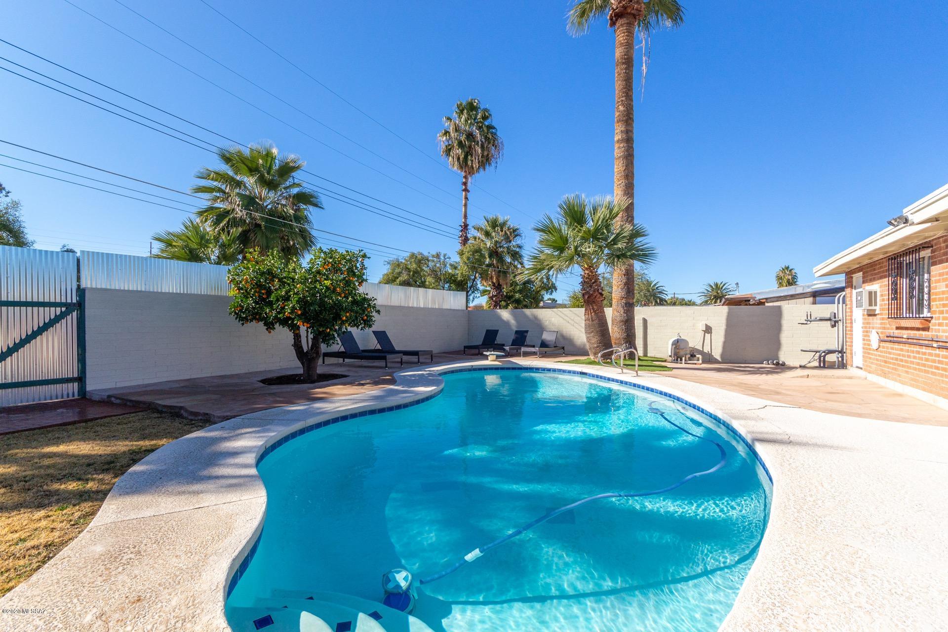 Casa Loma Estates - Residential