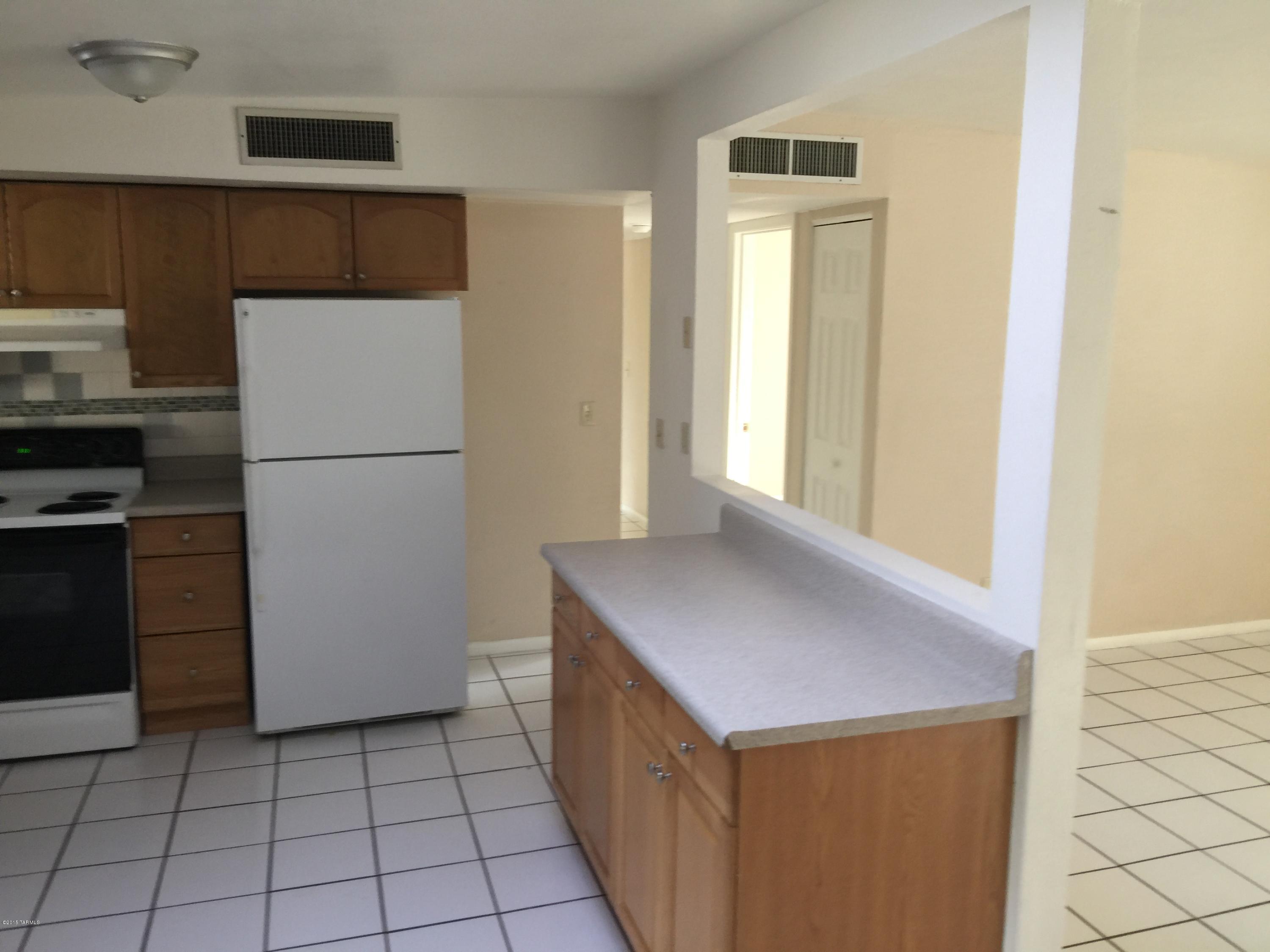 Pine Grove (1-101) - Residential Lease