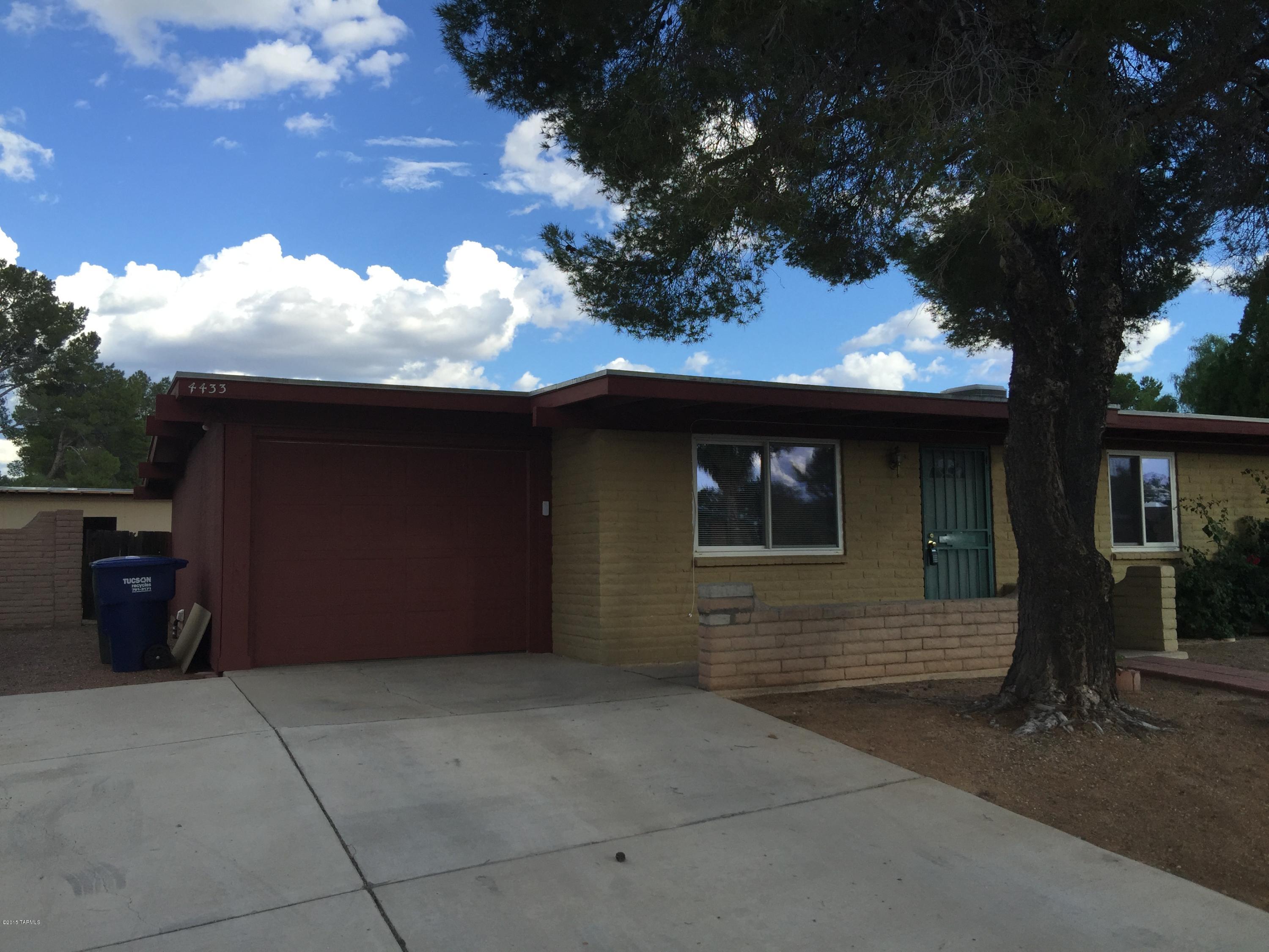 Pine Grove (1-101) - Residential Lease