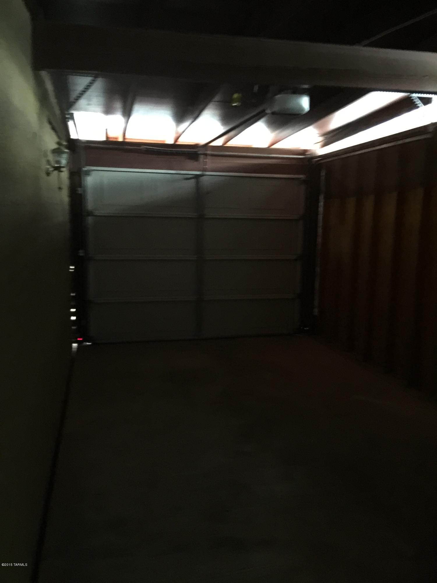Pine Grove (1-101) - Residential Lease