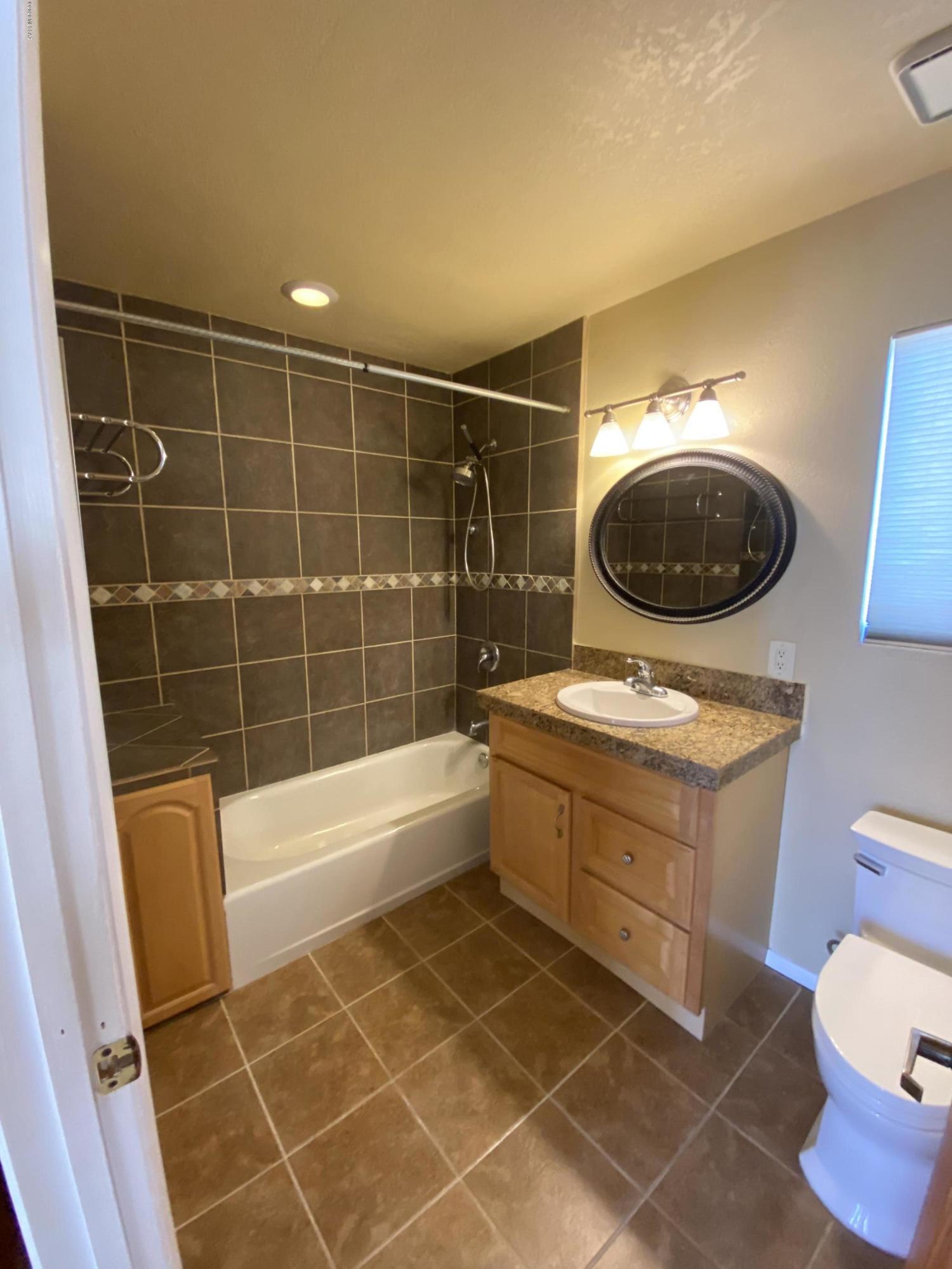 Heatherwood Hills (73-277) - Residential Lease