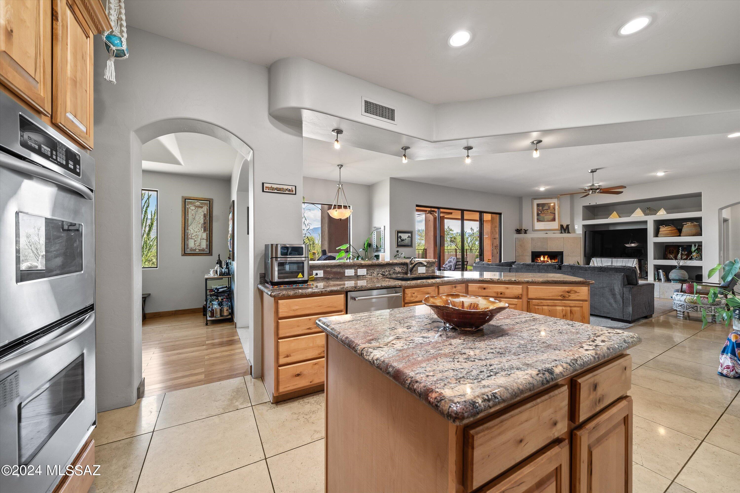 Coyote Creek (1-395) - Residential