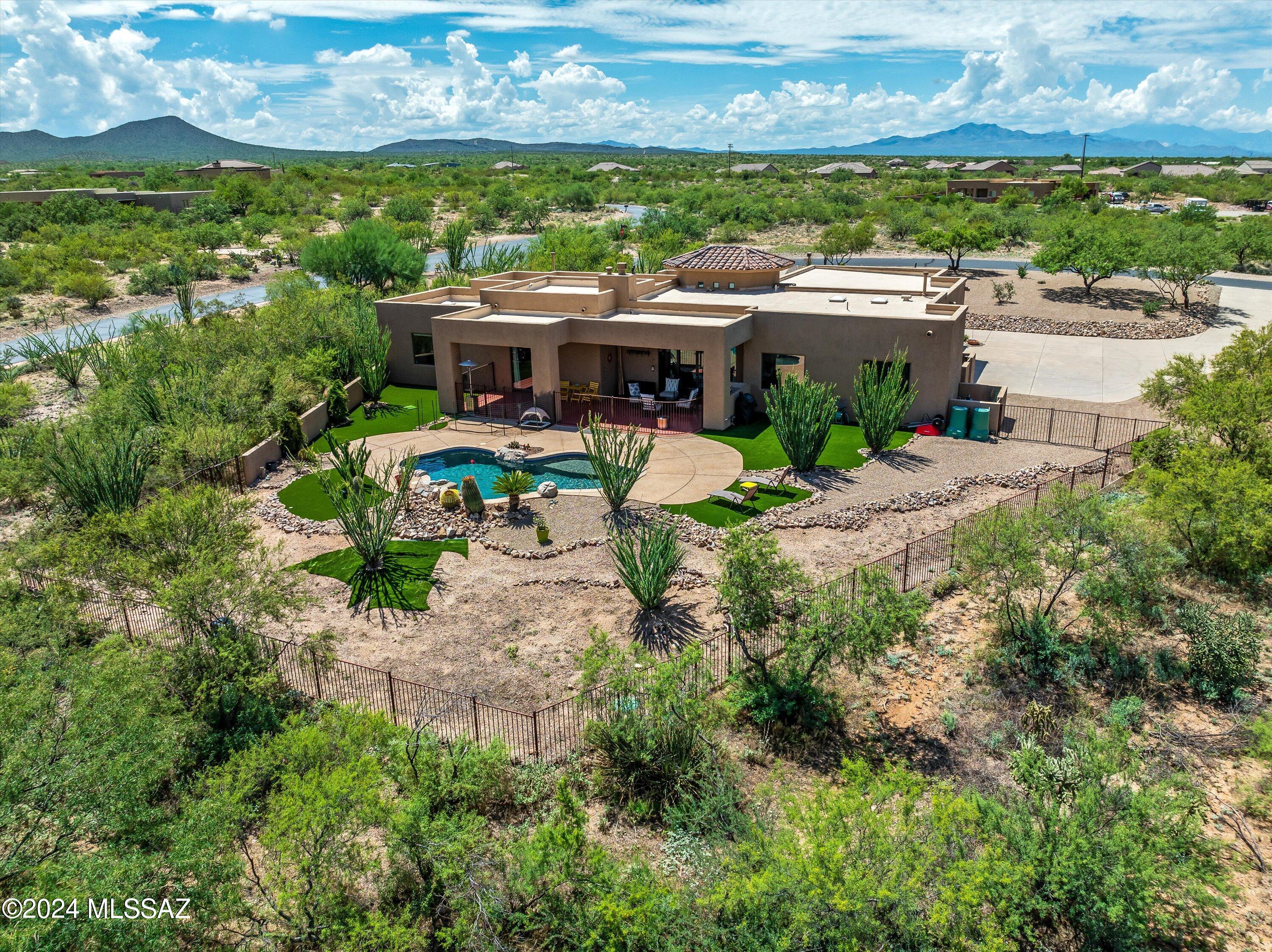 Coyote Creek (1-395) - Residential
