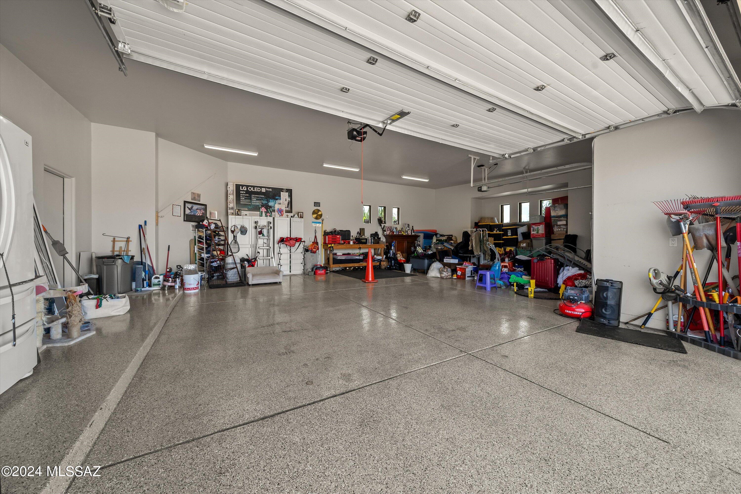Coyote Creek (1-395) - Residential
