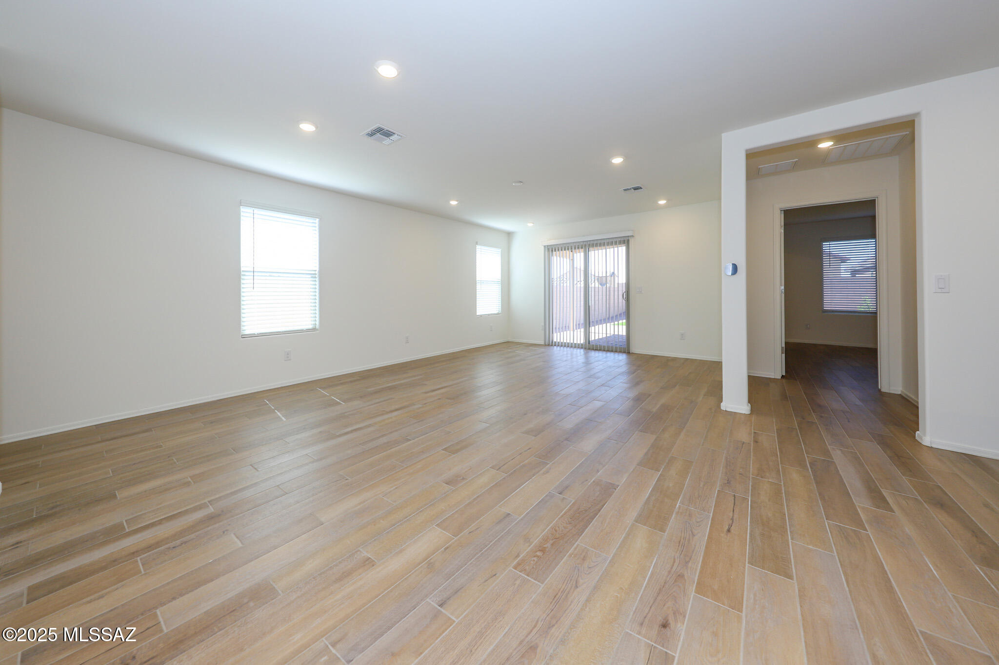 9122 E Red Bluff Court