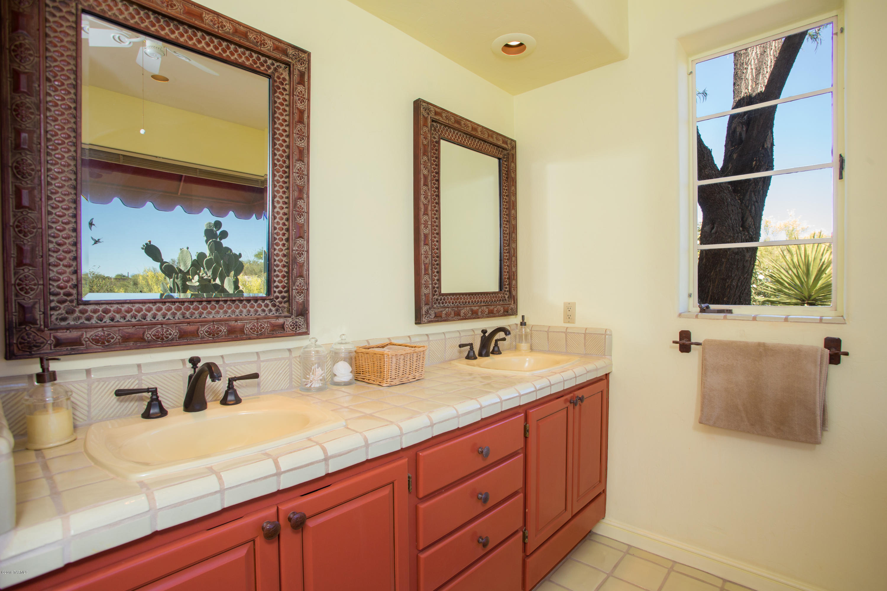 Catalina Foothills Est. NO. 10 (73-90, 119, 121, 123, 127-146) - Residential