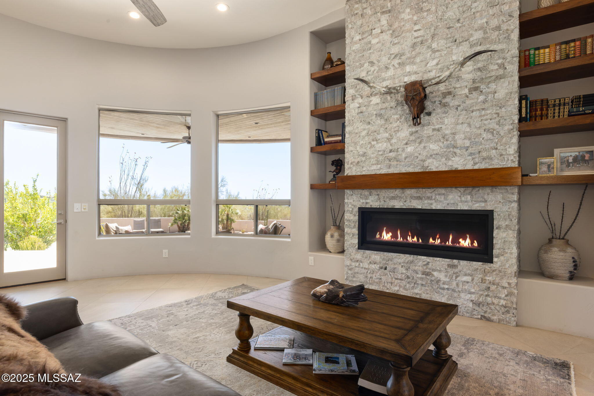 2292 E Ancient Mesa Lane