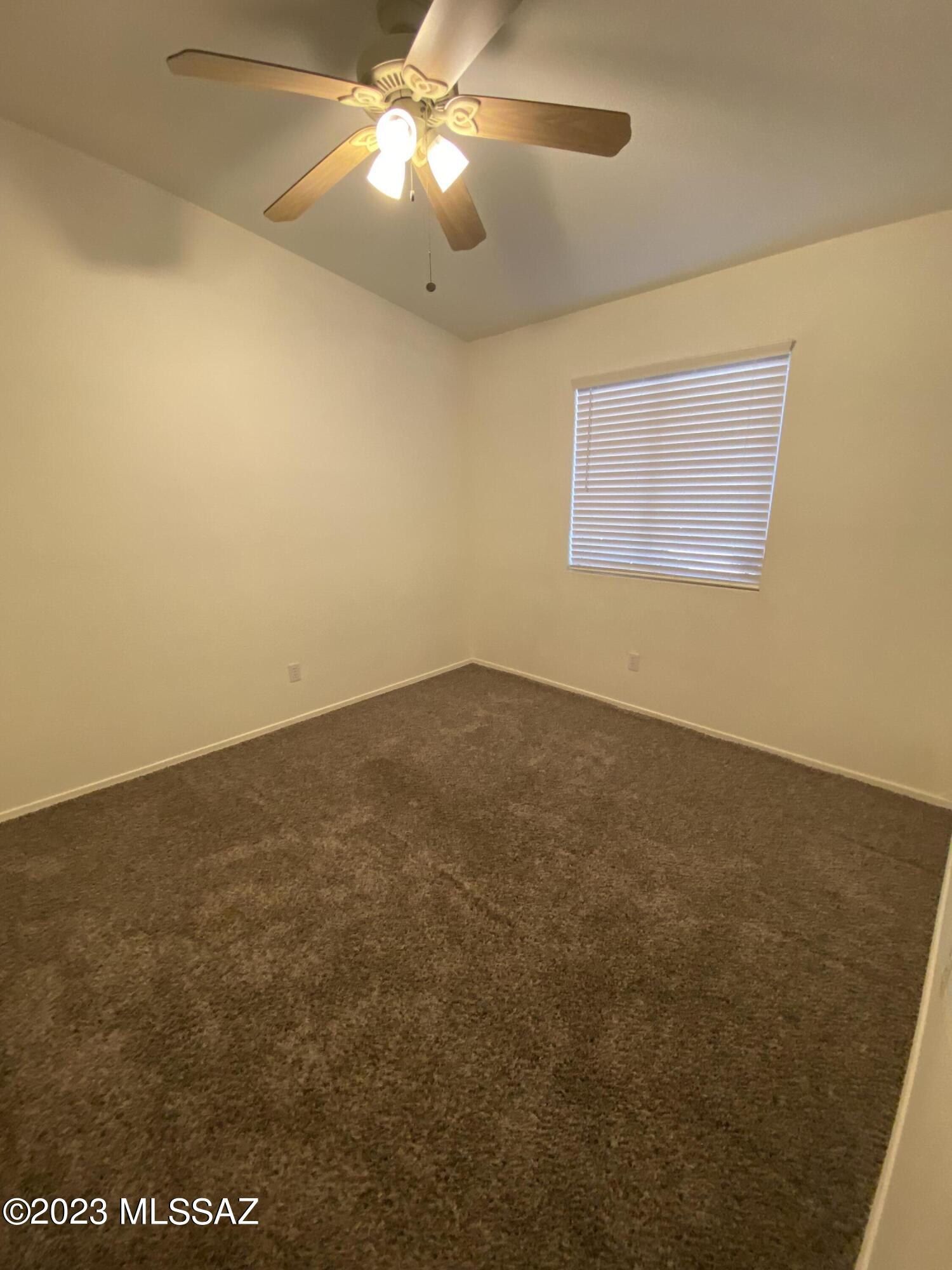 Bluffs (The) 2 - Residential Lease