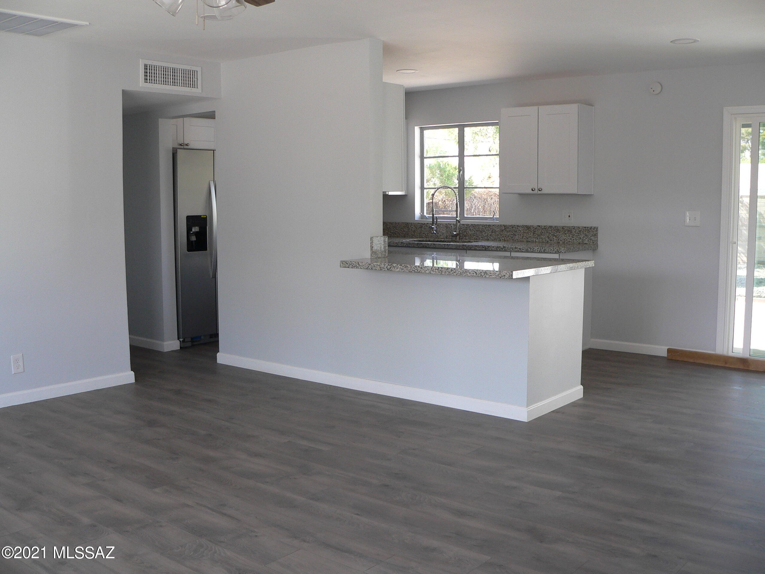 Yale Estates - Residential