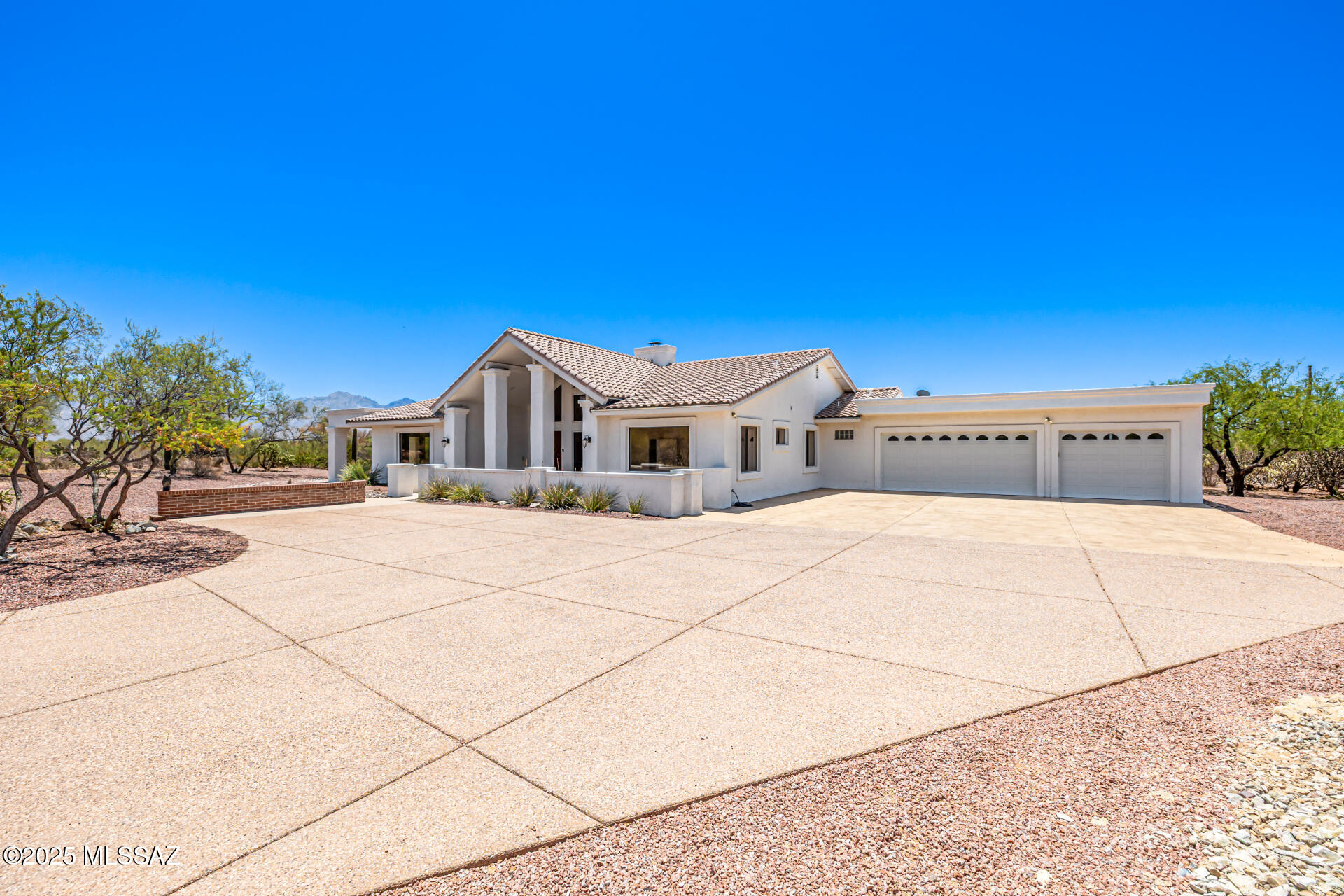 13601 N Piper Drive