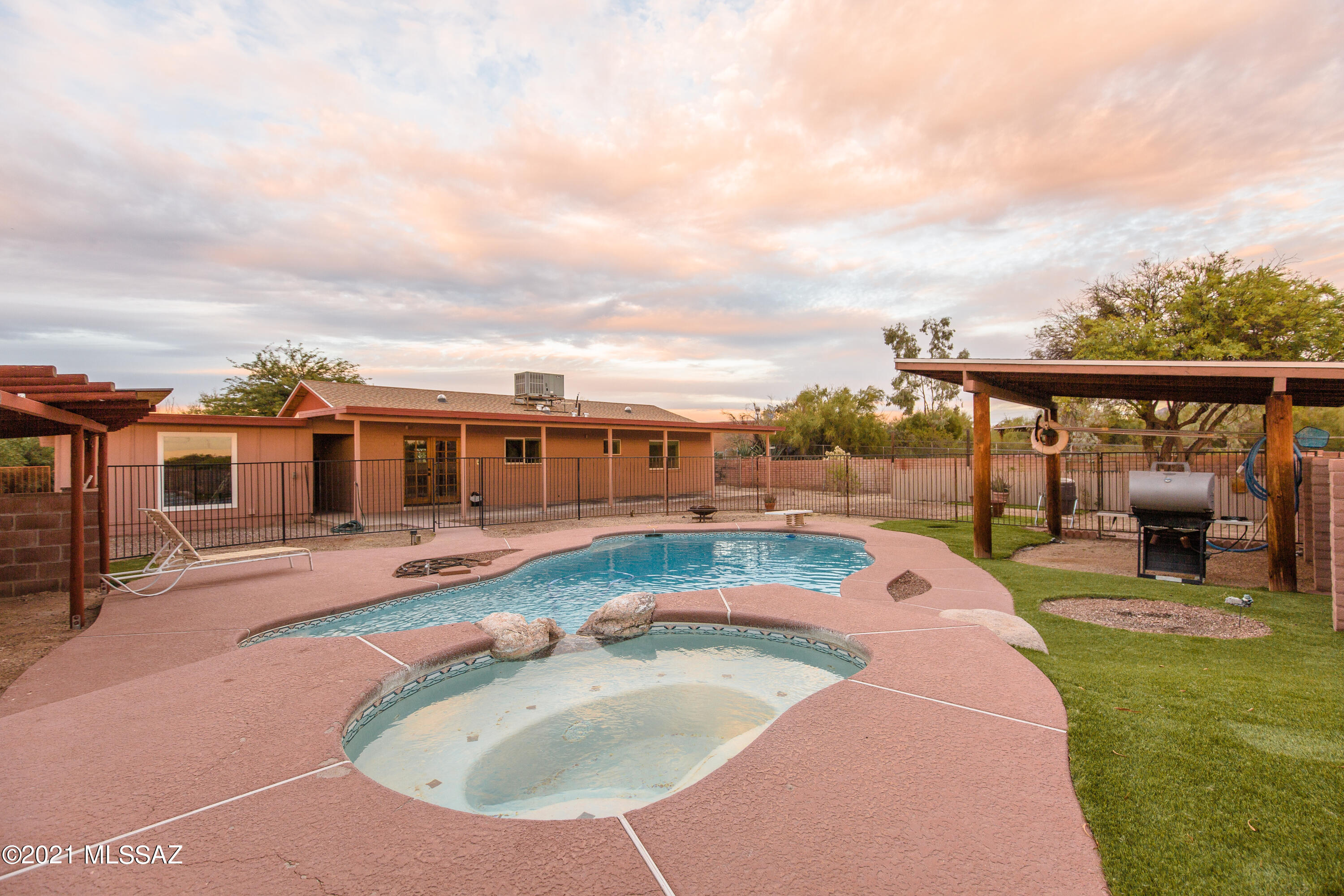 Rancho Del Este (273-346) - Residential