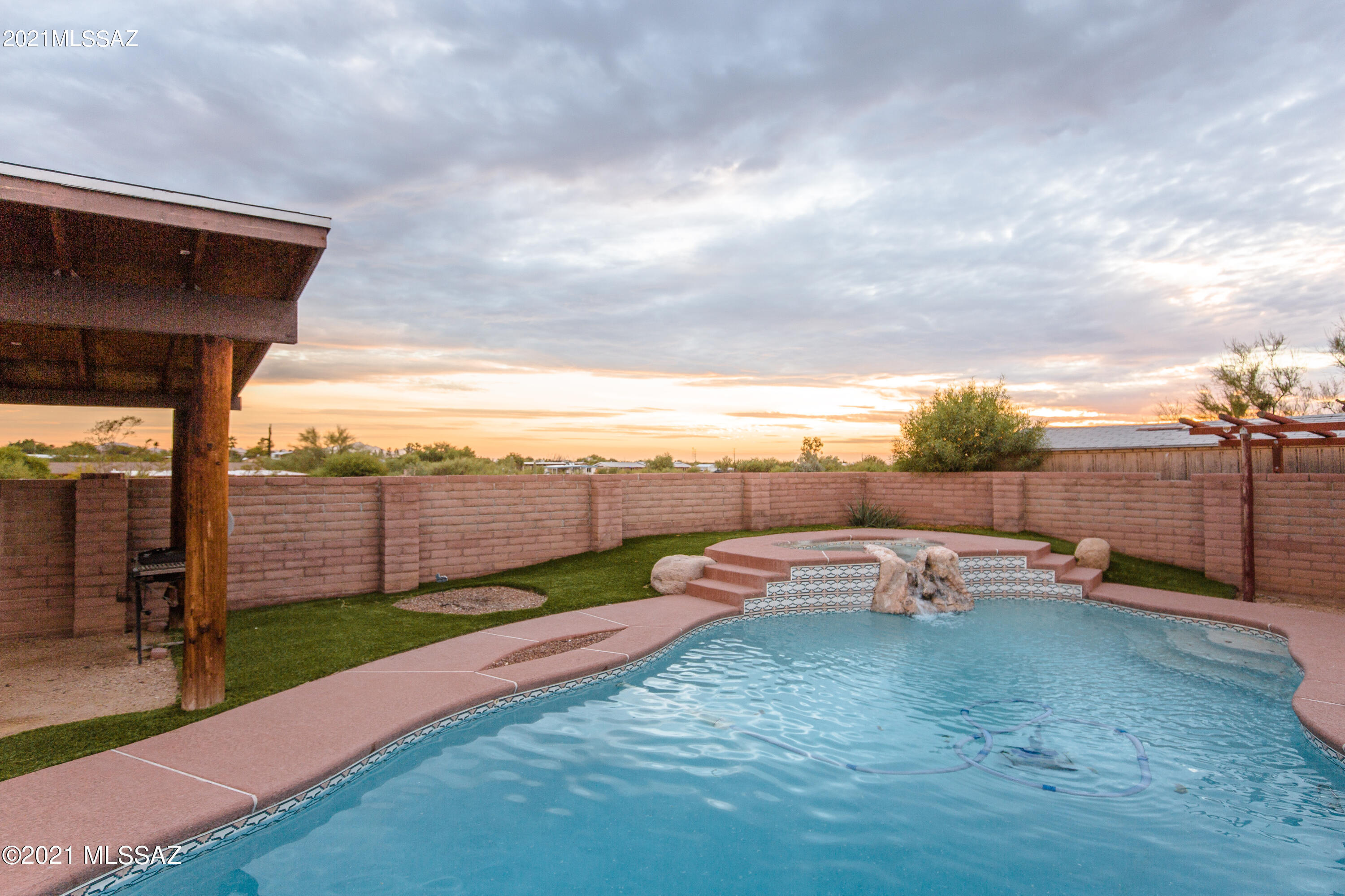 Rancho Del Este (273-346) - Residential
