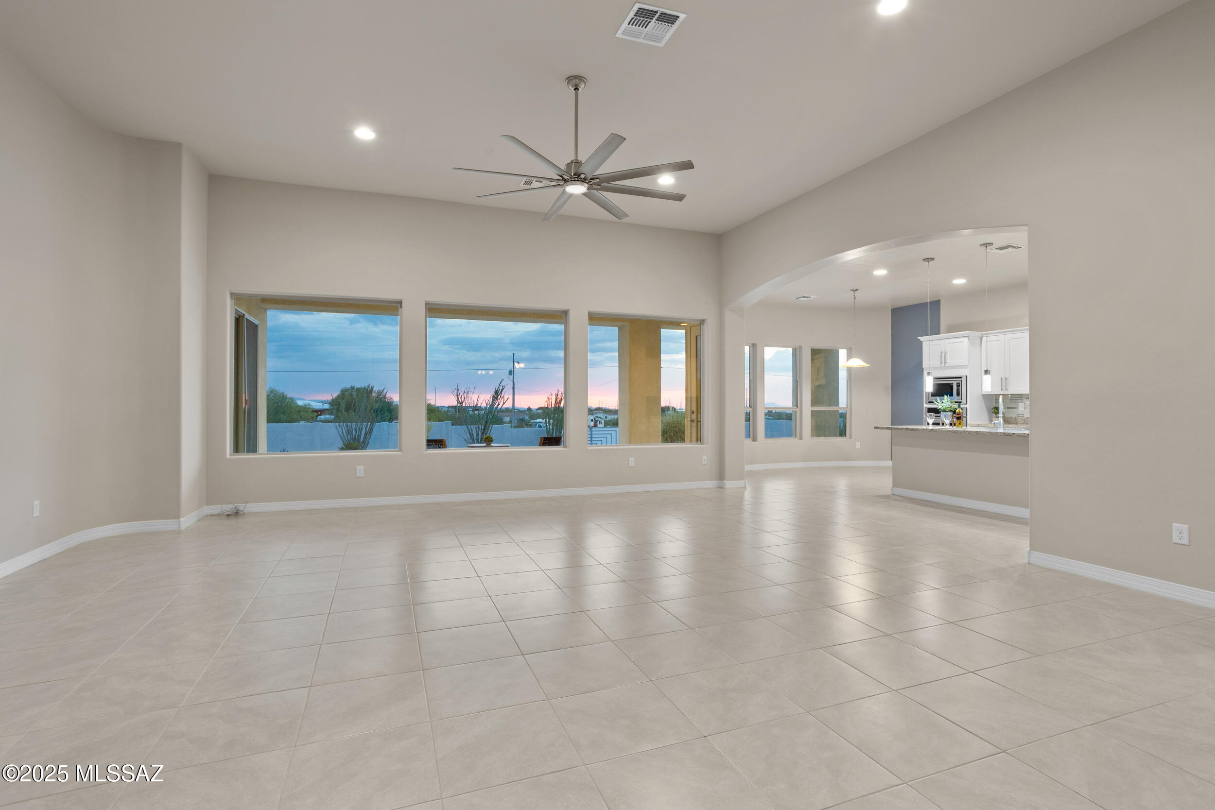 1467 N Branding Place Place