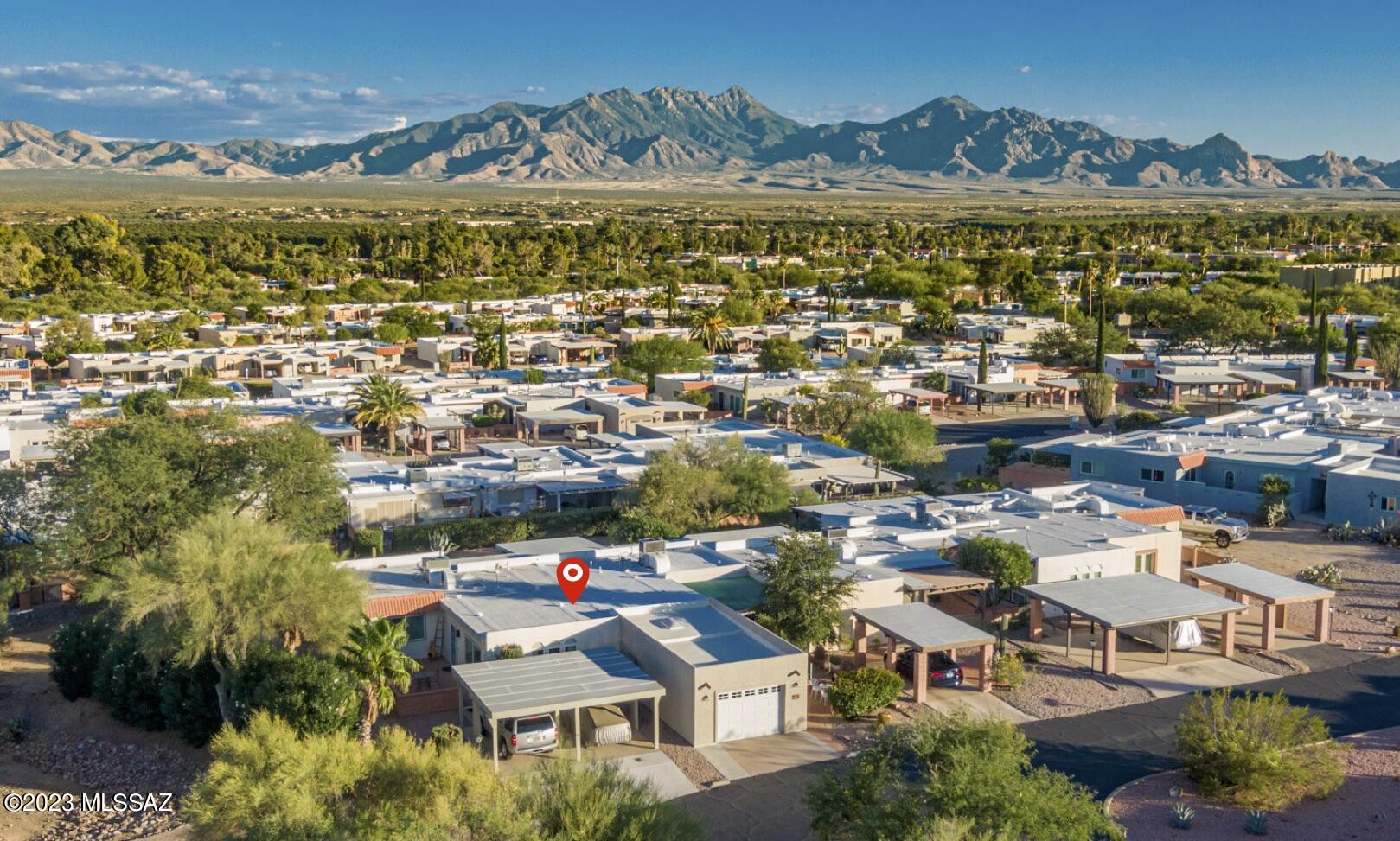 Green Valley Townhouses NO.7 - Residential