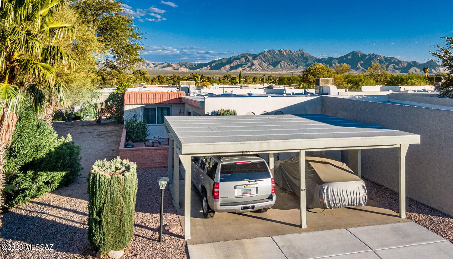 Green Valley Townhouses NO.7 - Residential