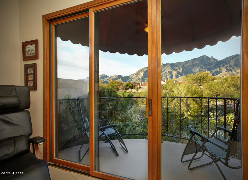 Paloma Del Sol (1-50) - Residential