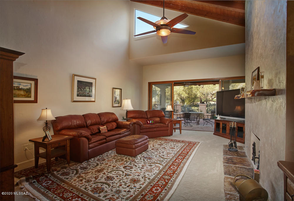 Paloma Del Sol (1-50) - Residential