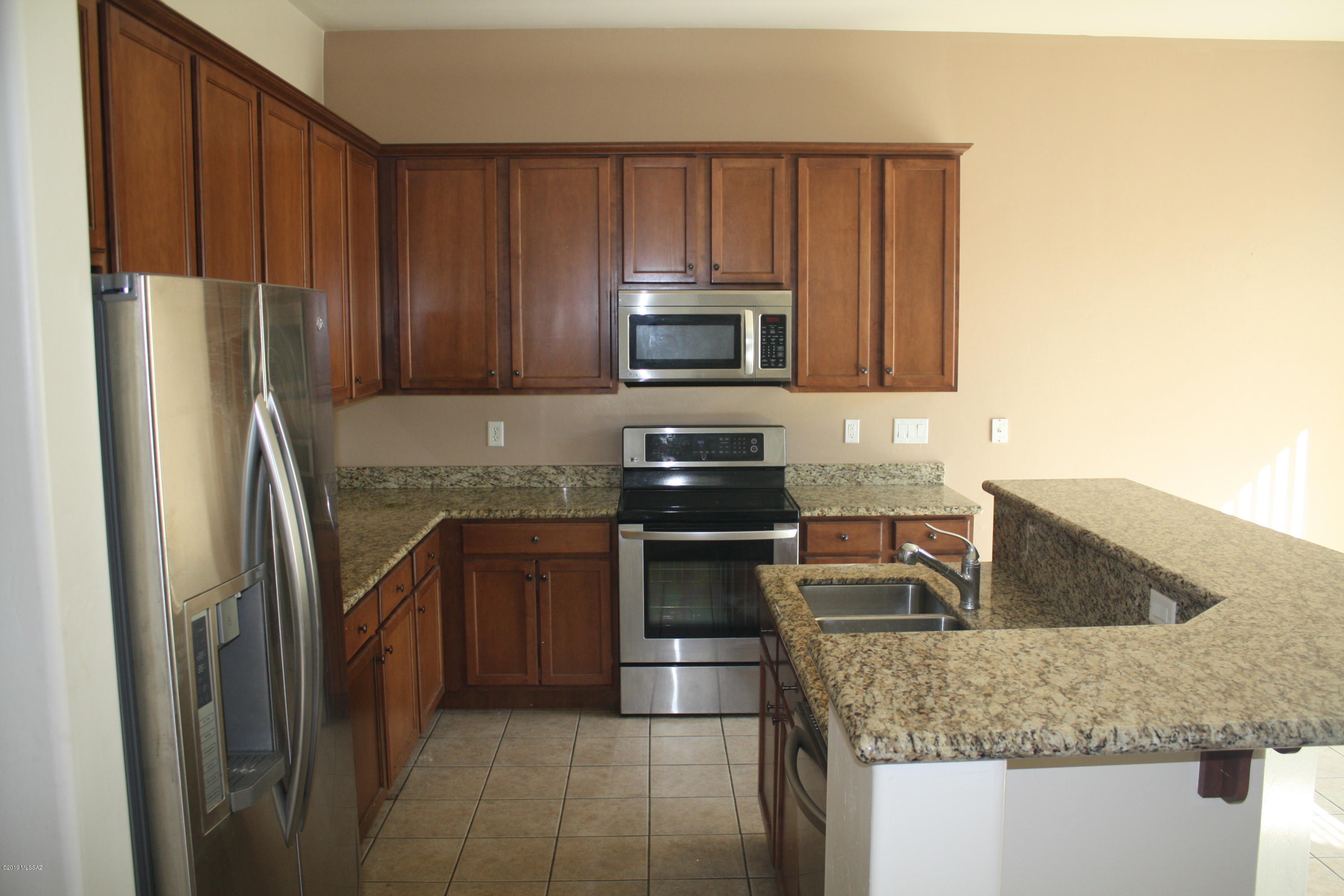 Miramonte at the River (1-163) - Residential Lease