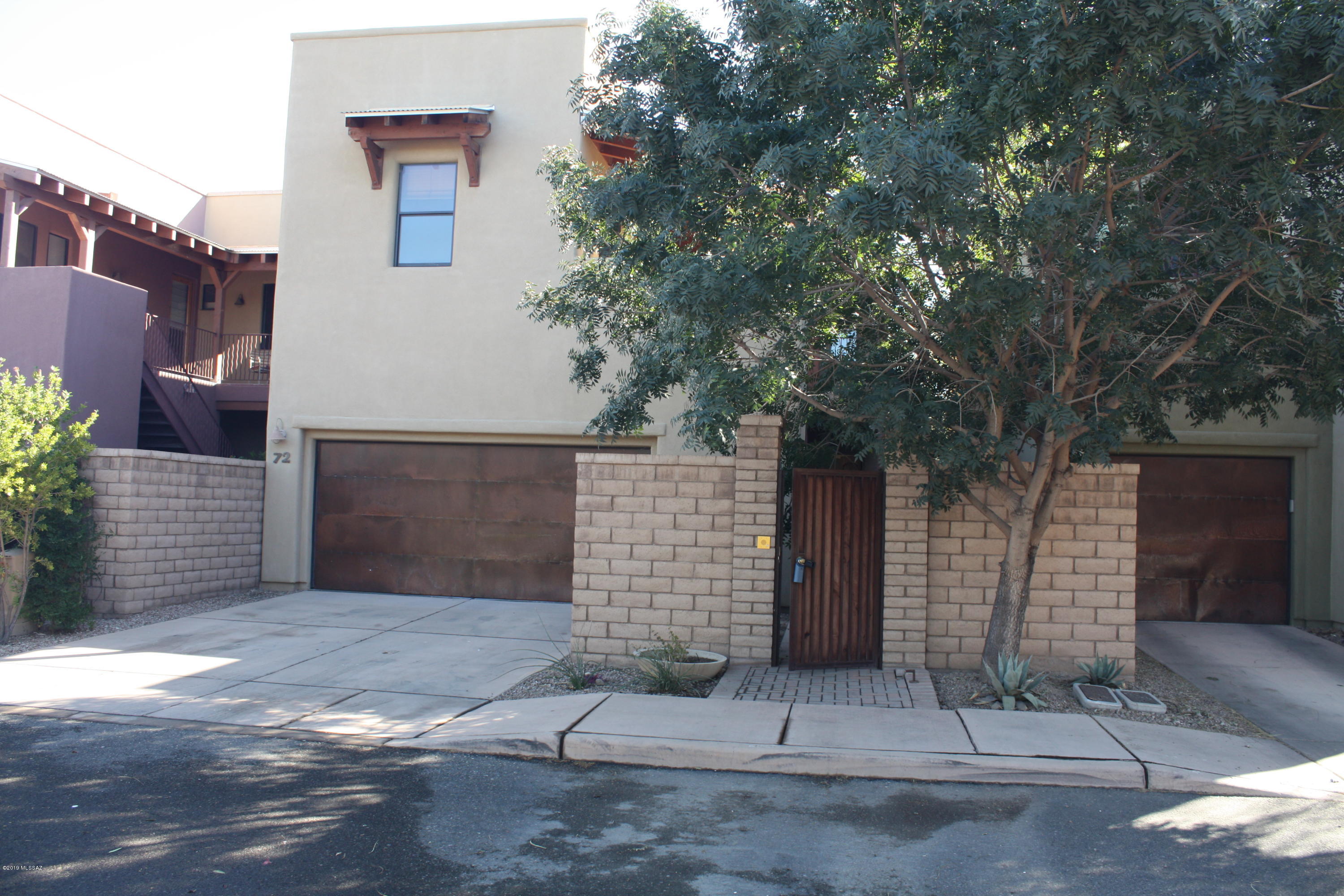 Miramonte at the River (1-163) - Residential Lease