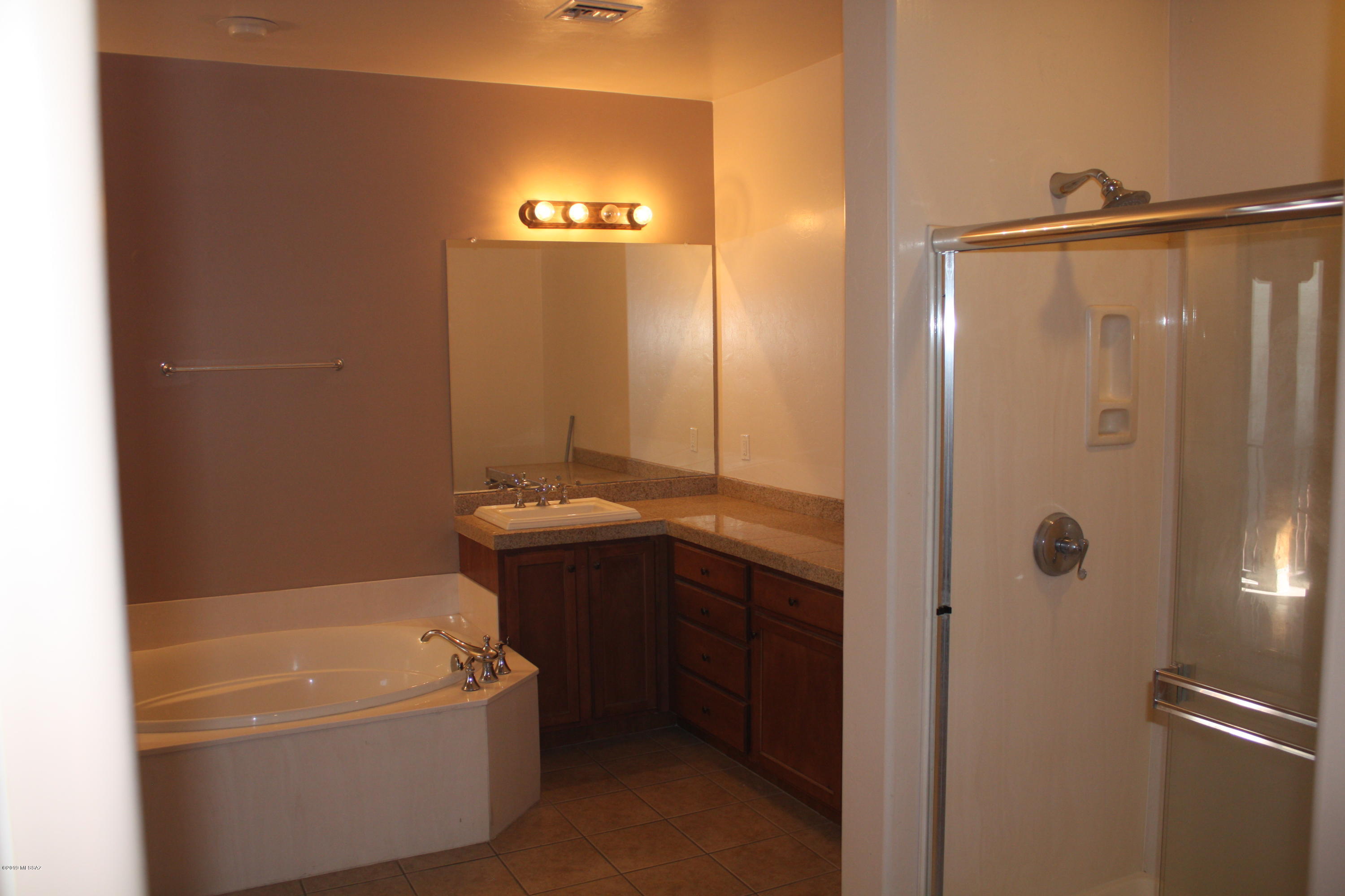 Miramonte at the River (1-163) - Residential Lease