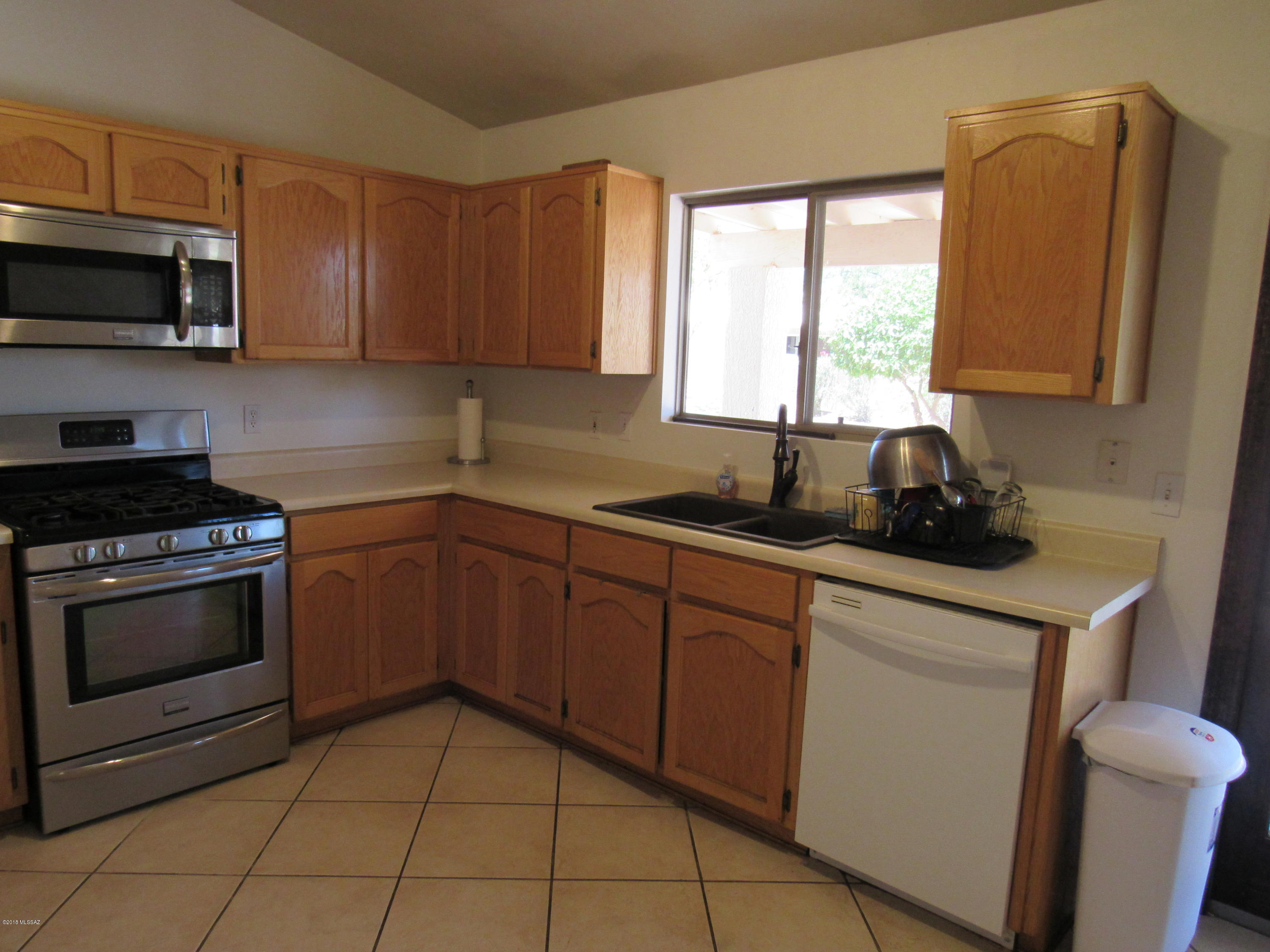 Colonias La Canada (83-219) - Residential
