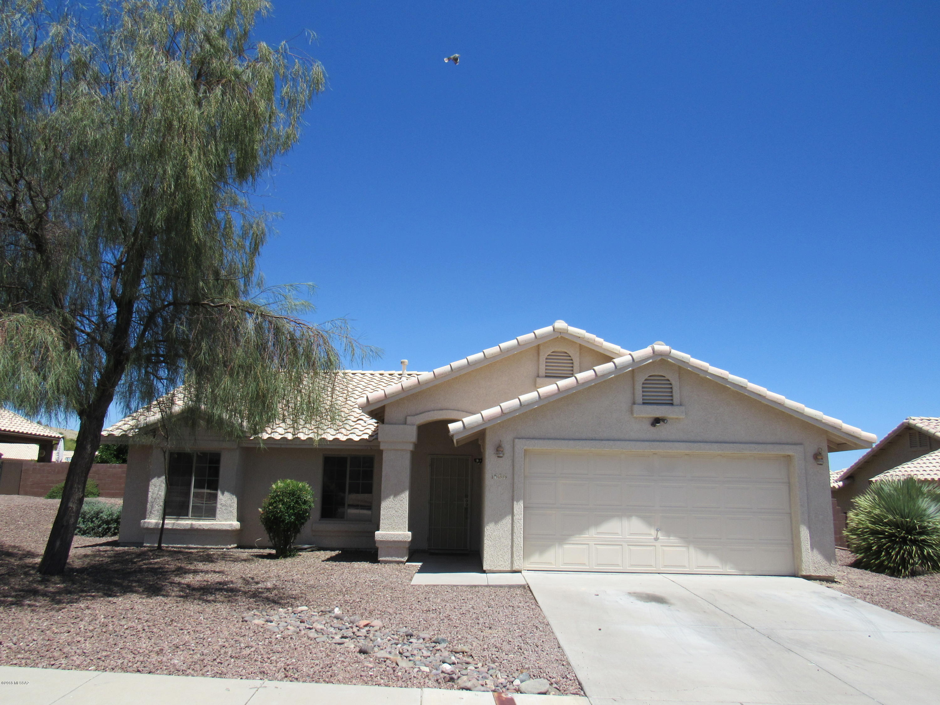 Colonias La Canada (83-219) - Residential
