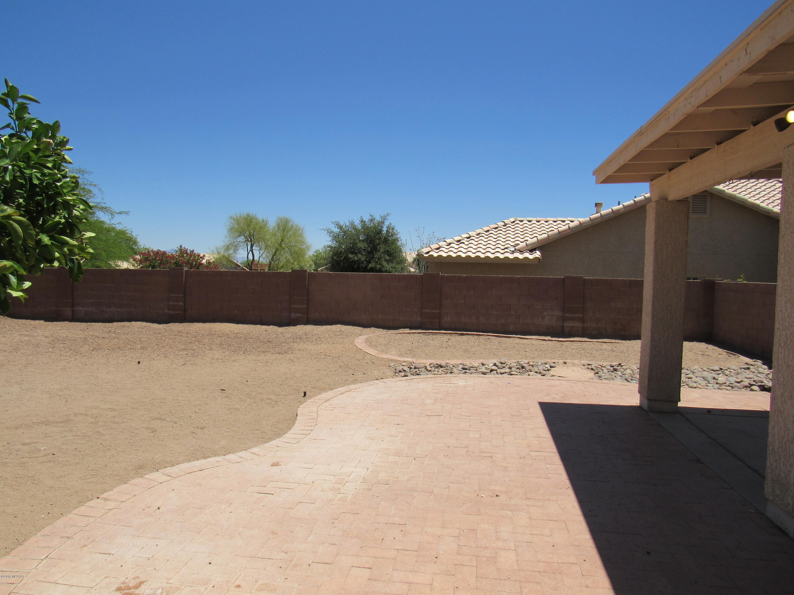 Colonias La Canada (83-219) - Residential