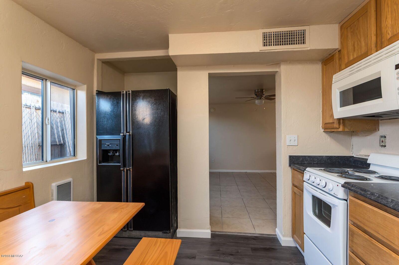 Campbell Ave. Acres - Residential Income