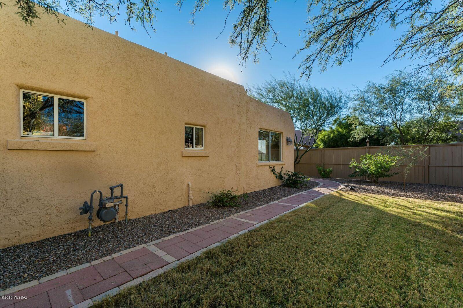Campbell Ave. Acres - Residential Income