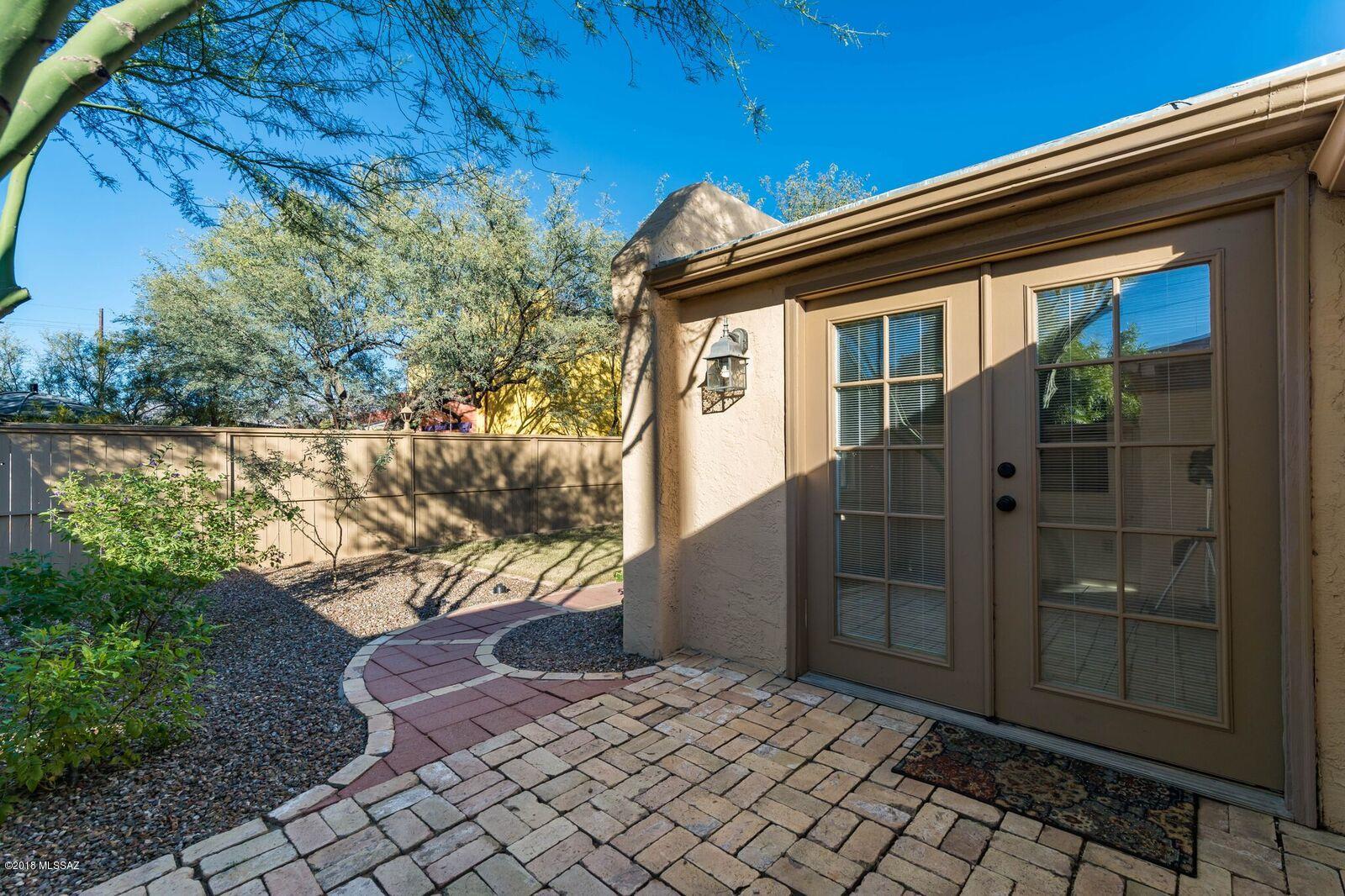 Campbell Ave. Acres - Residential Income