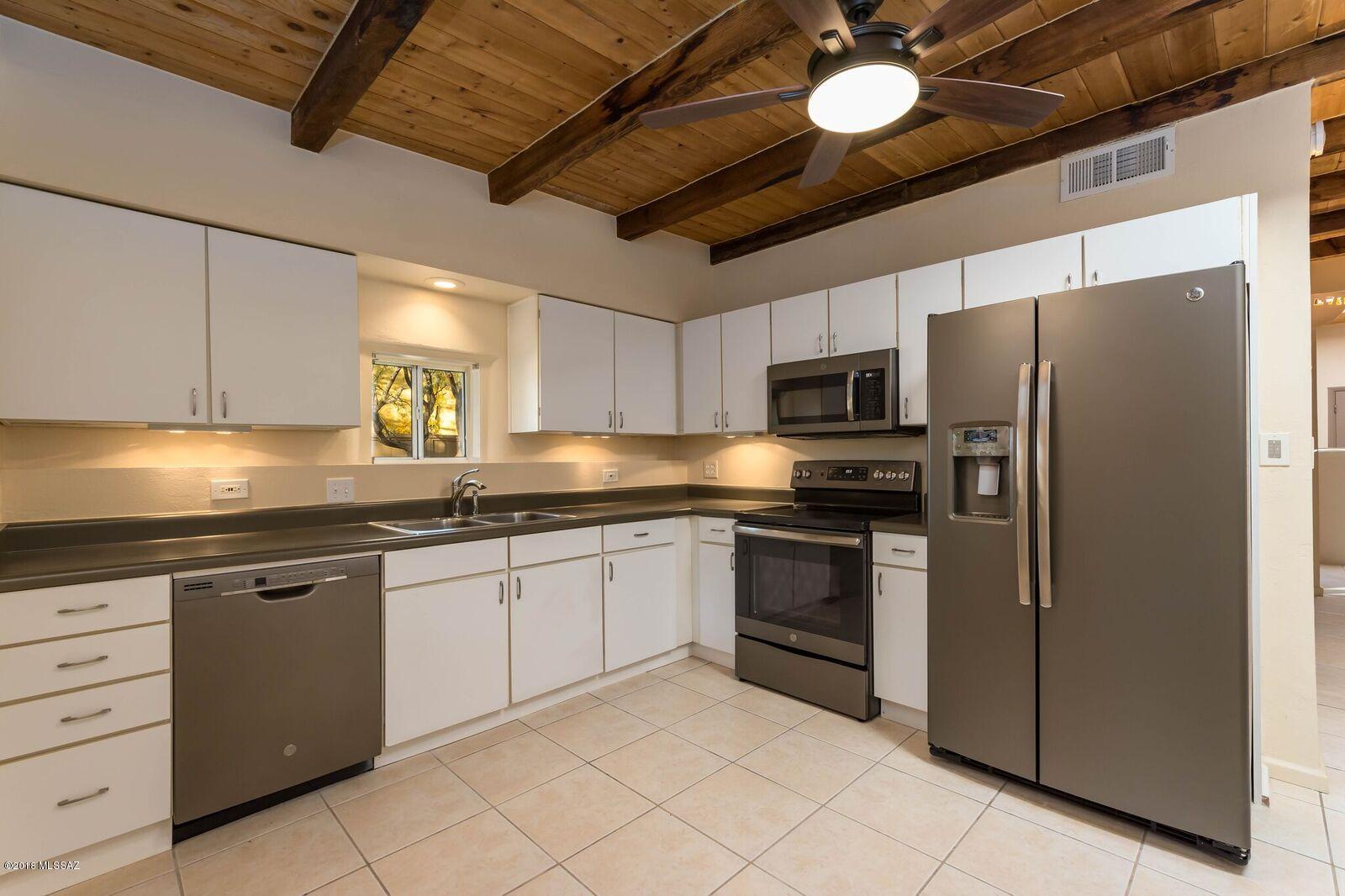 Campbell Ave. Acres - Residential Income
