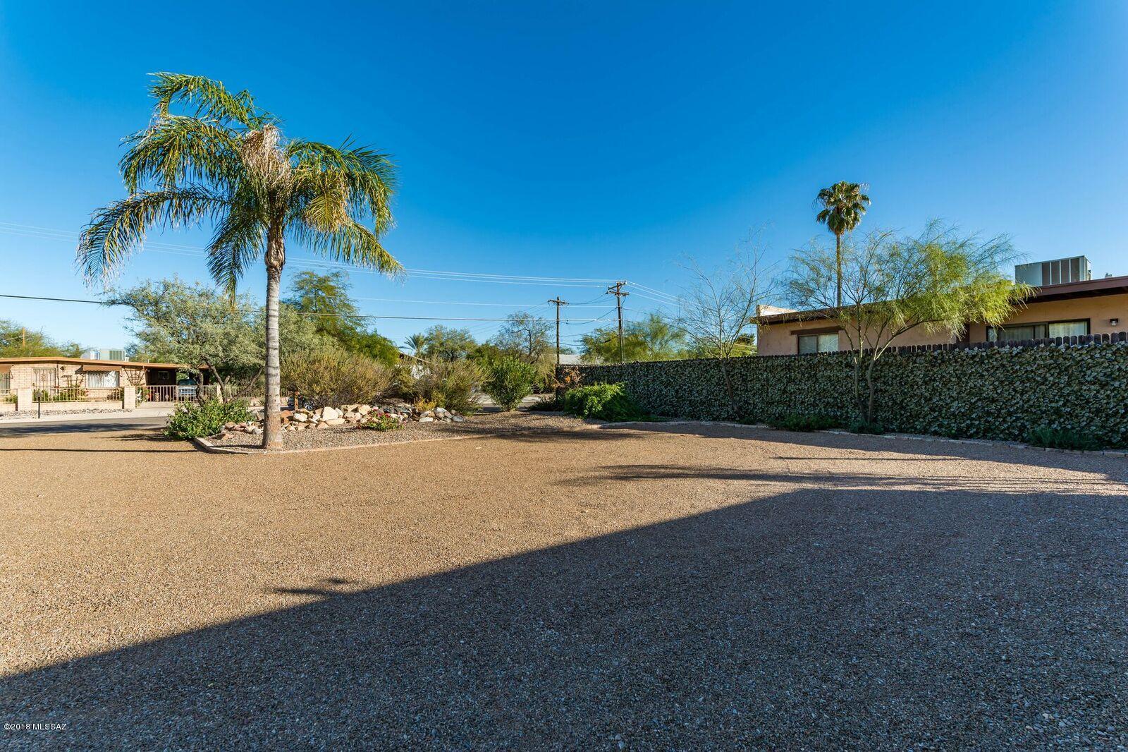 Campbell Ave. Acres - Residential Income