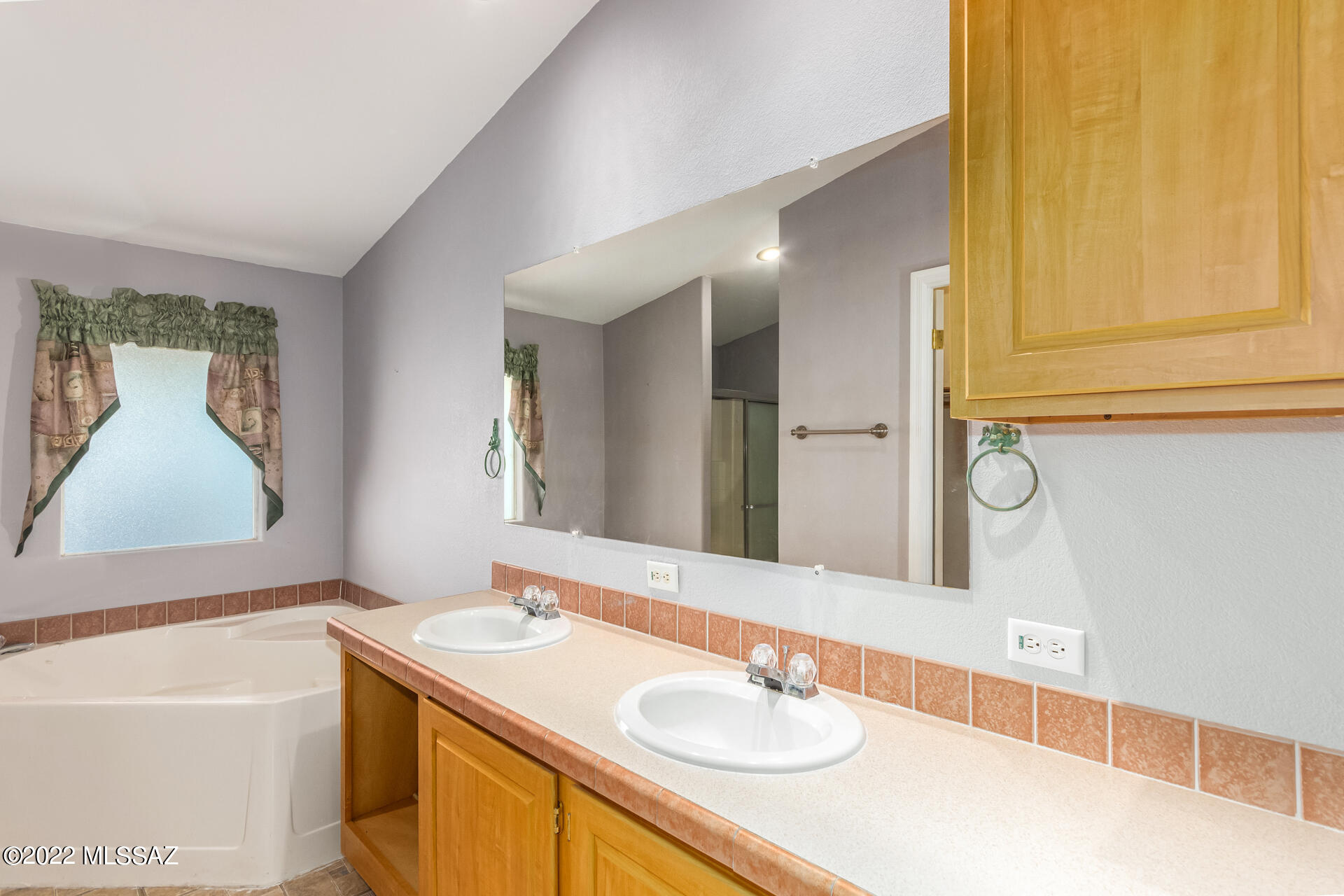 Ranchita Avra (1-60) - Residential