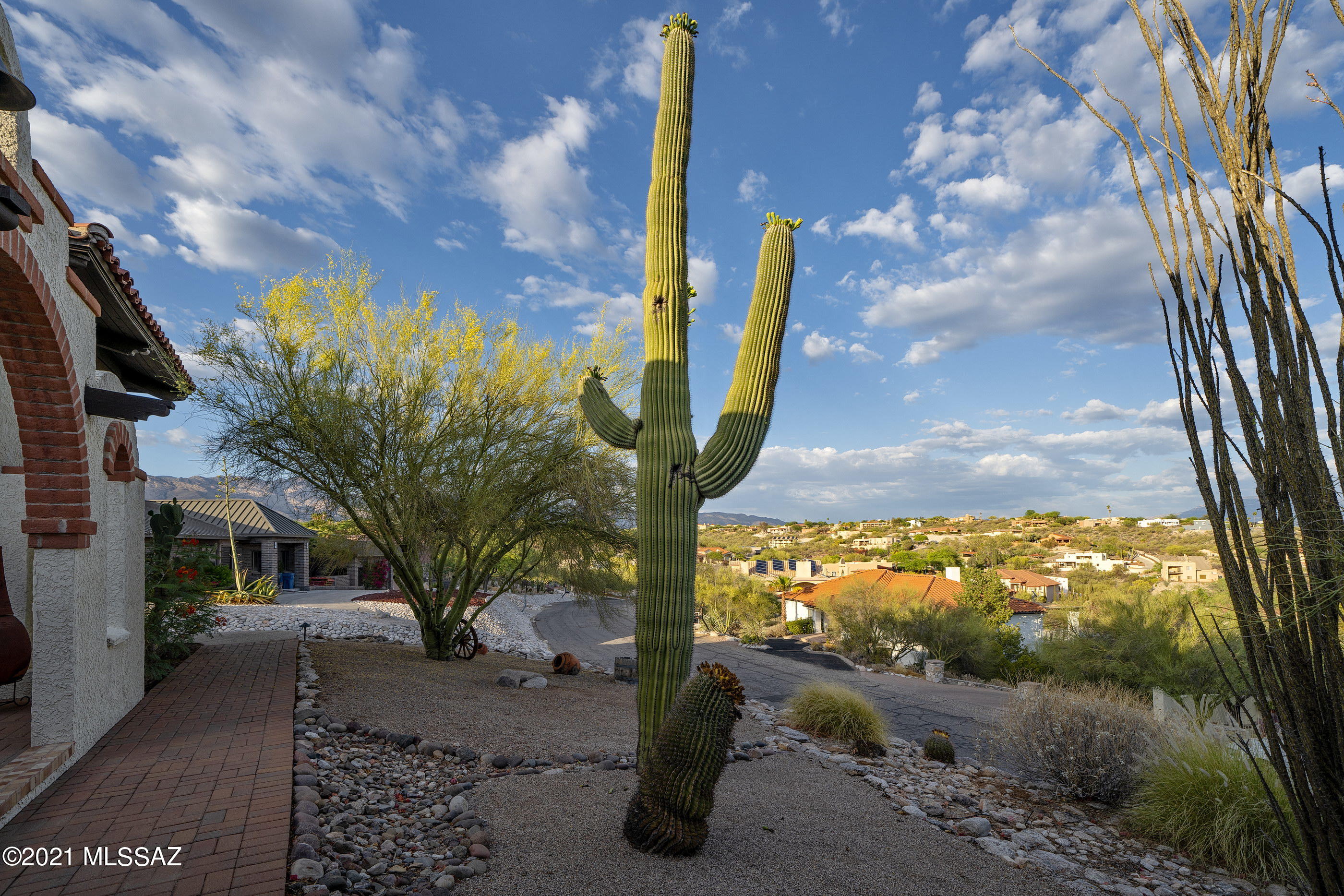 Rio Verde Vista II (74-111) - Residential