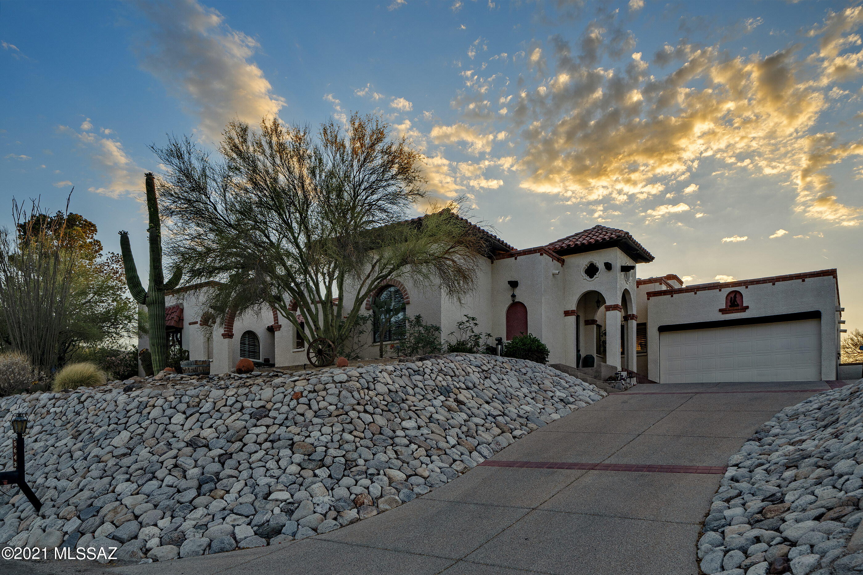 Rio Verde Vista II (74-111) - Residential