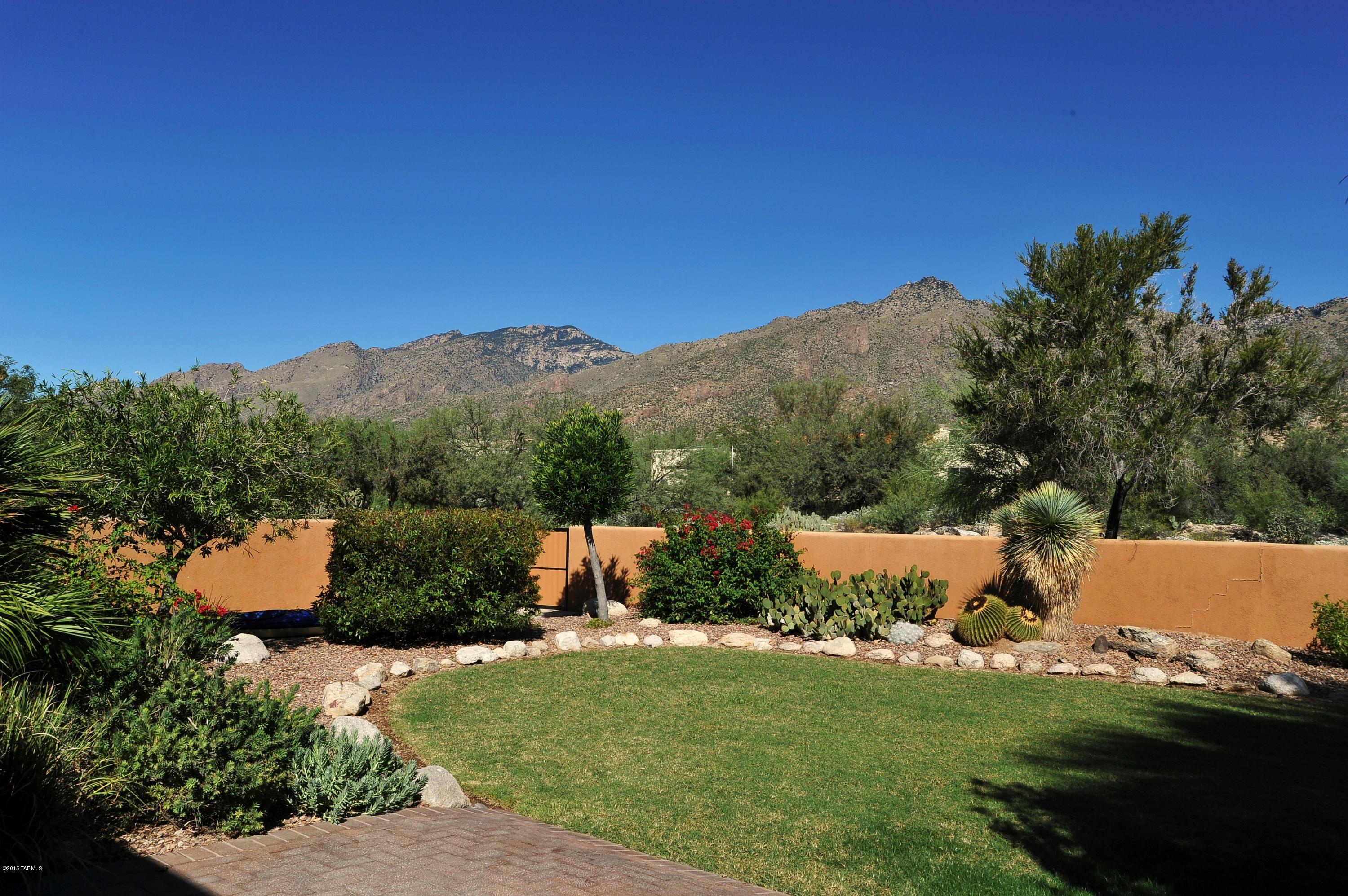 Sabino Crest Estates (1-13) - Residential