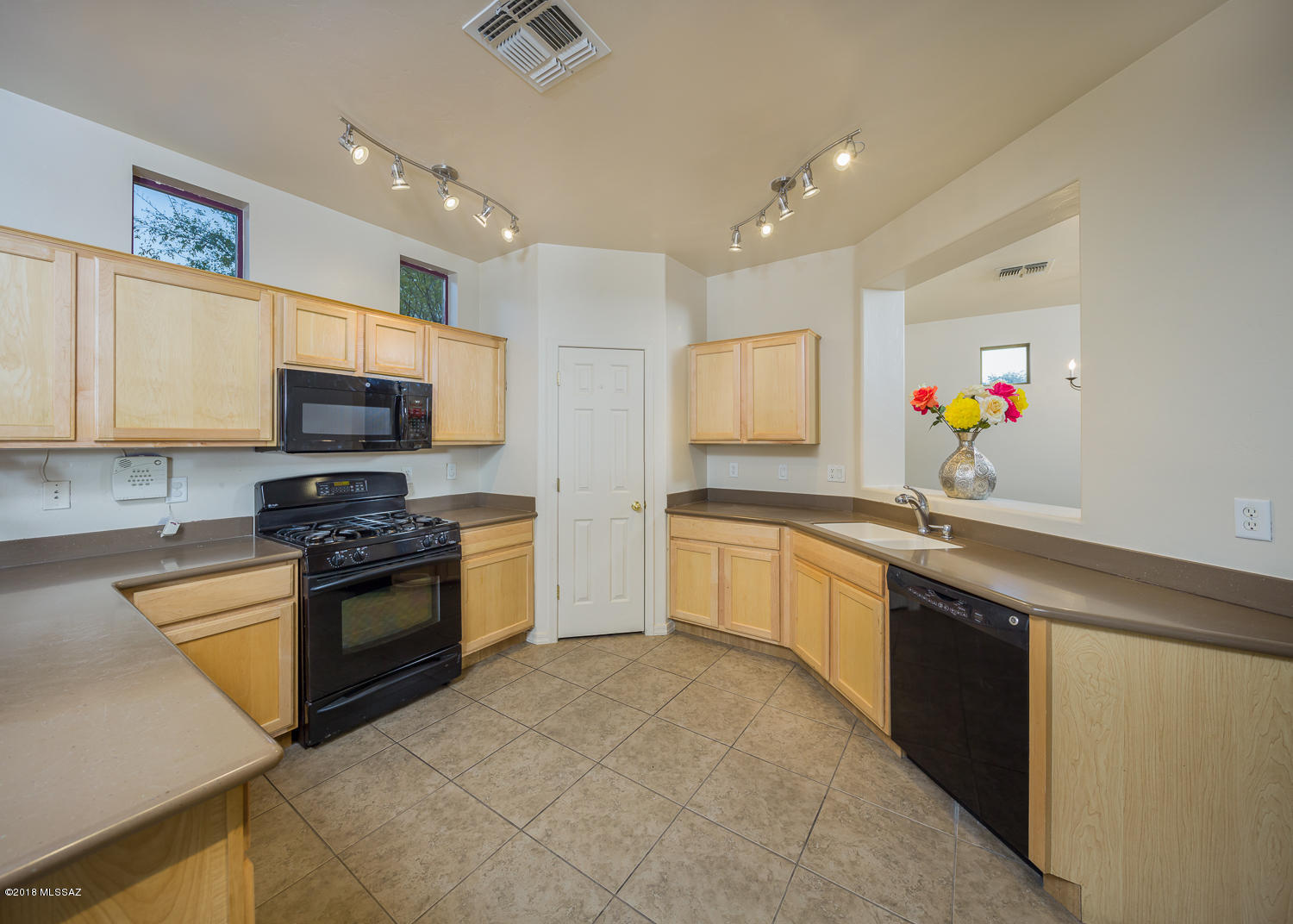 Presidio De Cancion (1-200) - Residential
