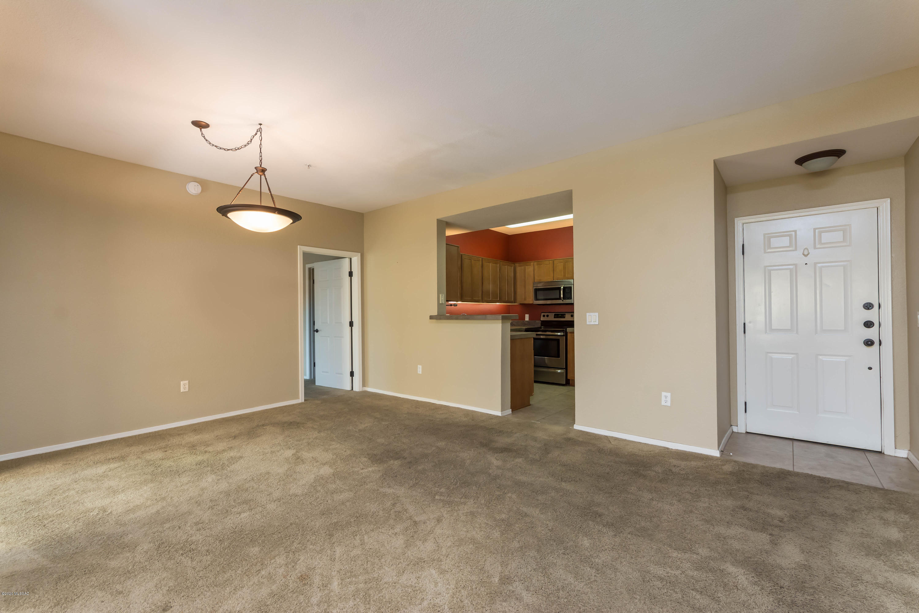The Boulders at La Reserve Condominiums - Residential