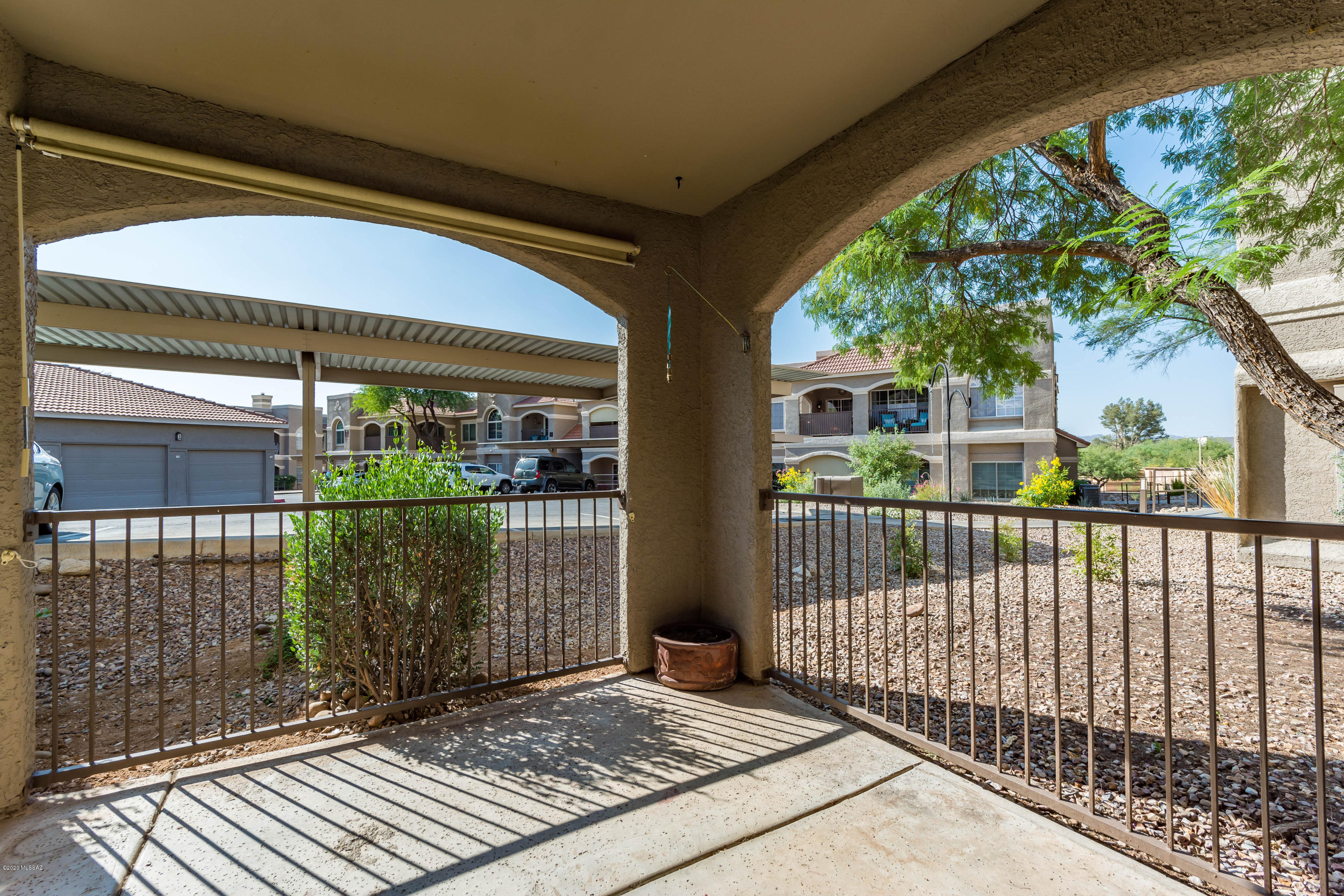 The Boulders at La Reserve Condominiums - Residential