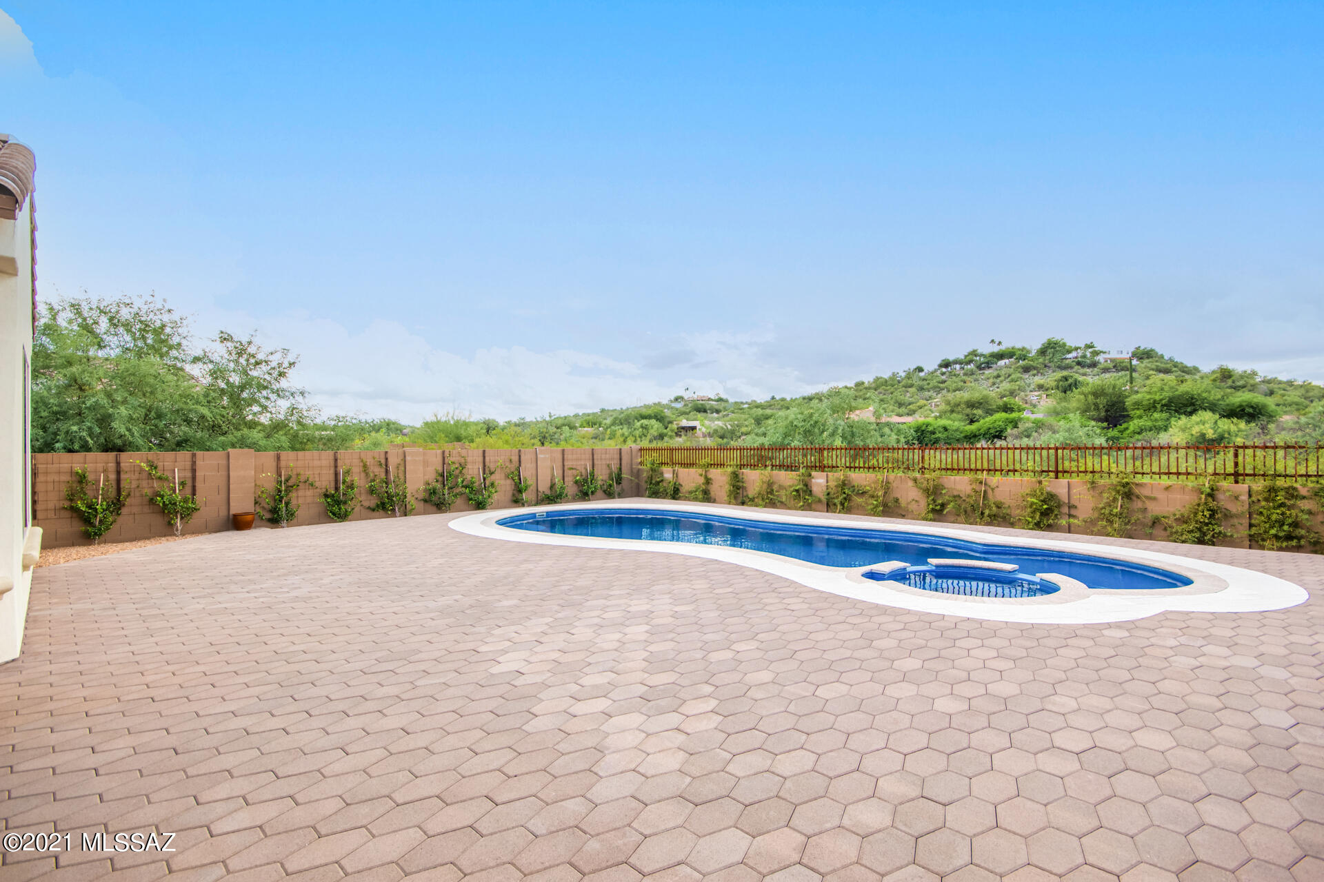 Molino Canyon Estates 1-11 - Residential