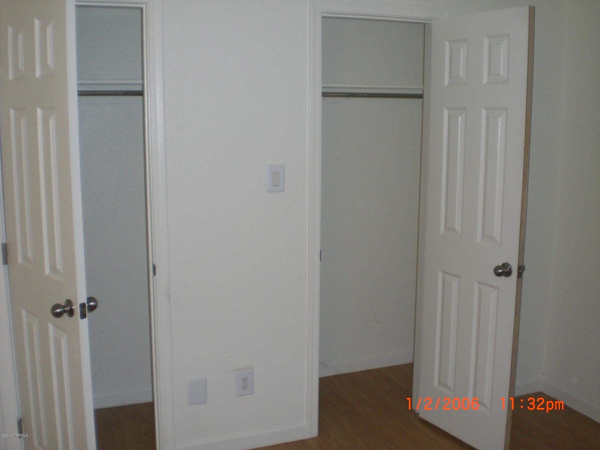 Las Colinas Condominiums - Residential