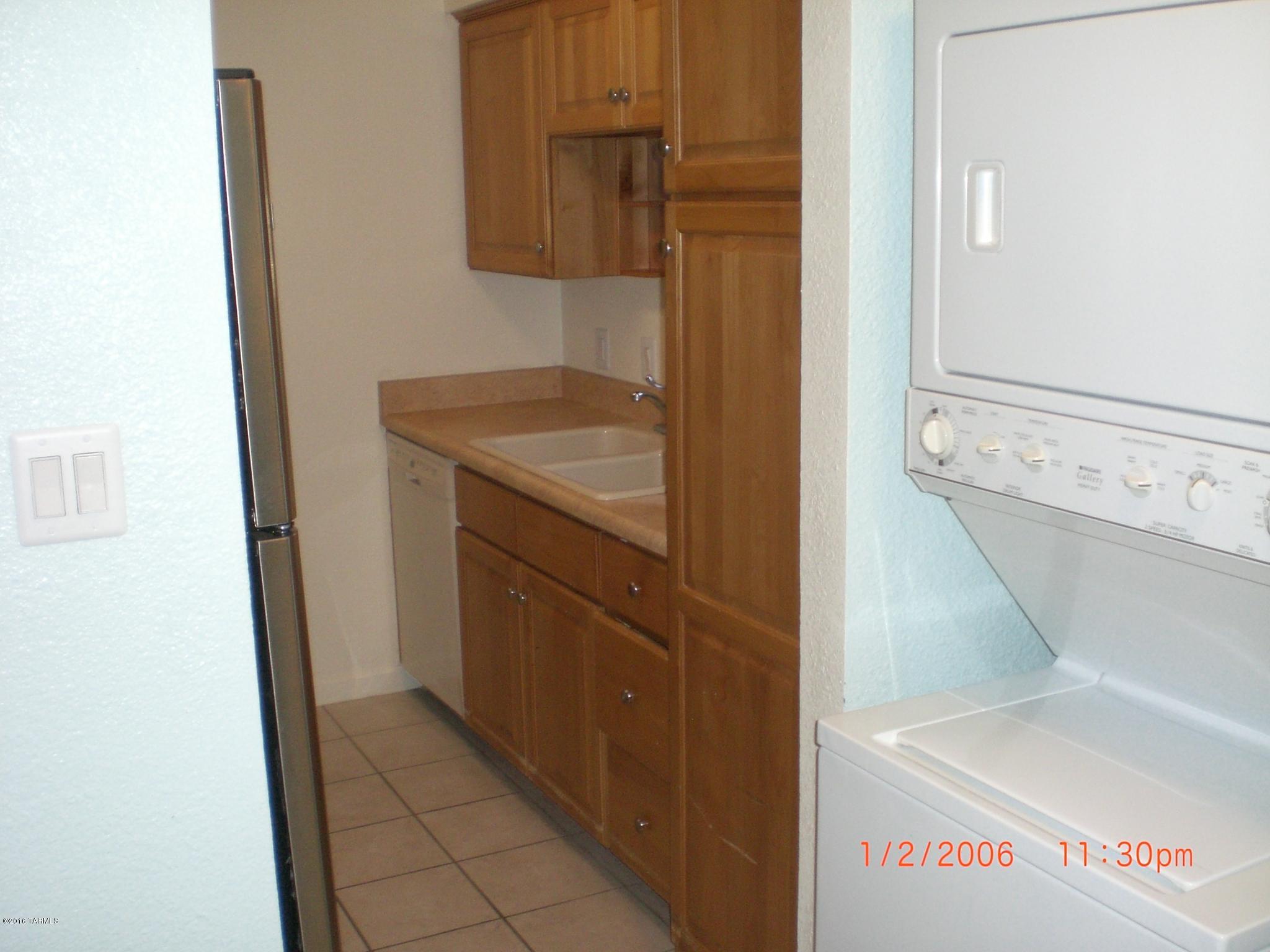 Las Colinas Condominiums - Residential